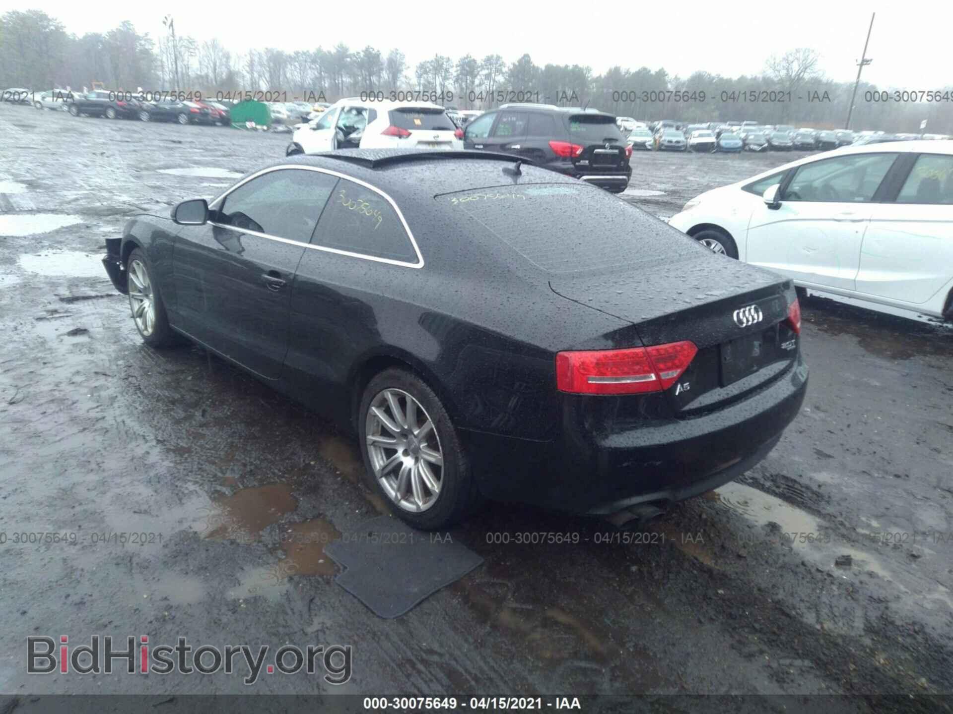2011 AUDI A5 - VIN: WAURFAFR4BA073450 - Фото 3
