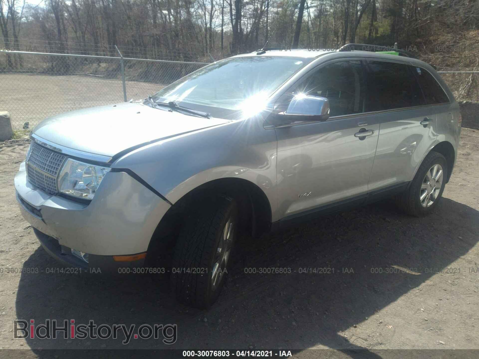 2007 LINCOLN MKX - VIN: 2LMDU68C77BJ24556 - Фото 2