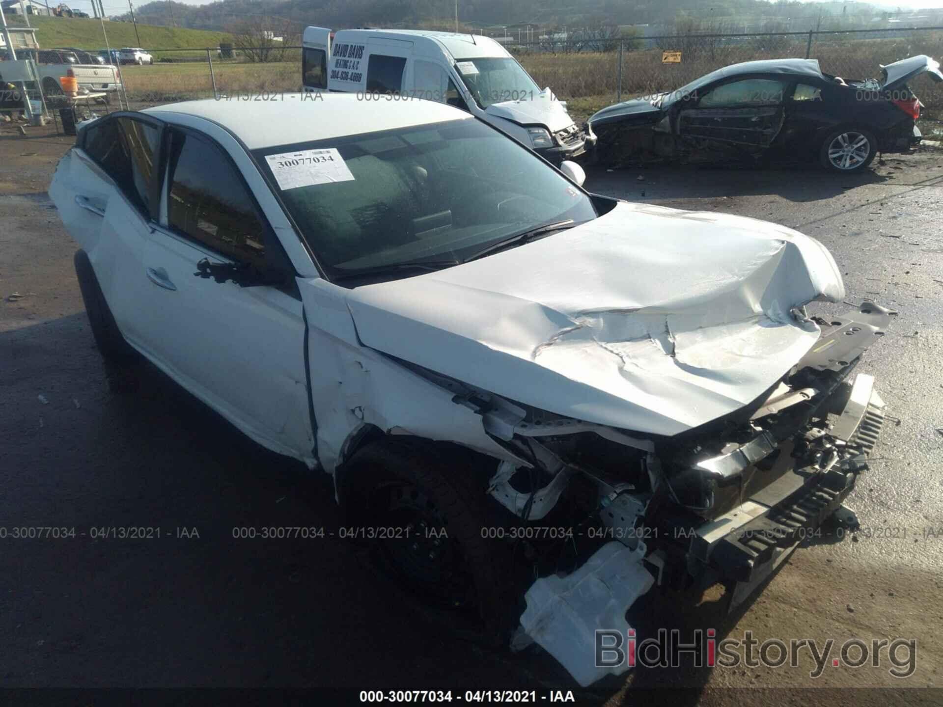 Photo 1N4BL4BW2LC168045 - NISSAN ALTIMA 2020