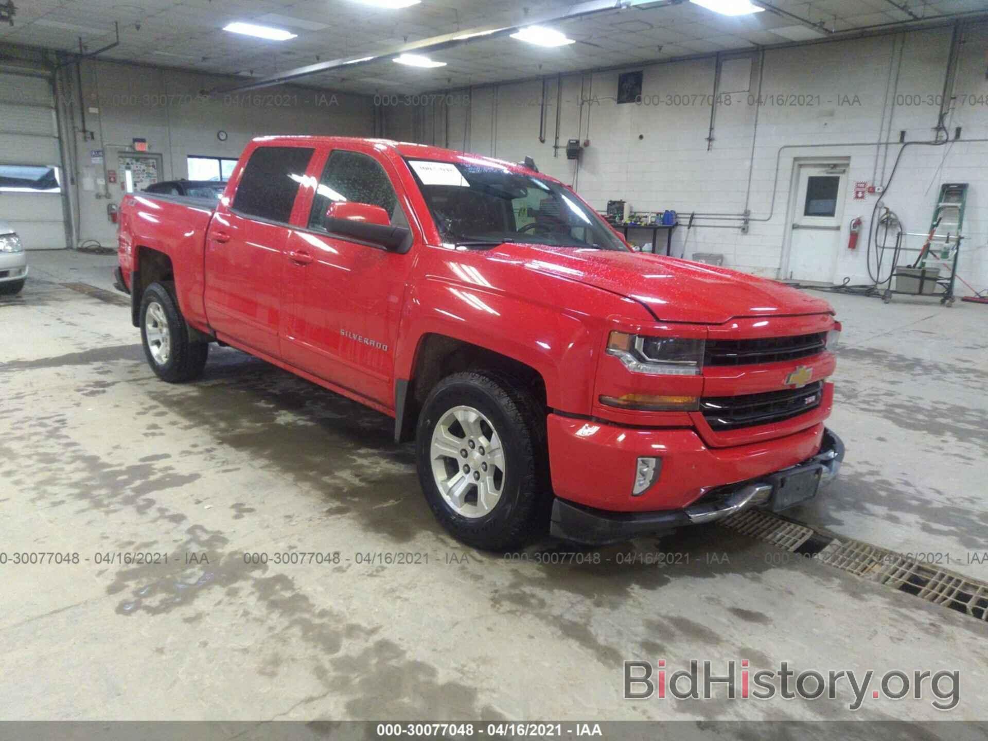 Photo 3GCUKREC4JG573841 - CHEVROLET SILVERADO 1500 2018