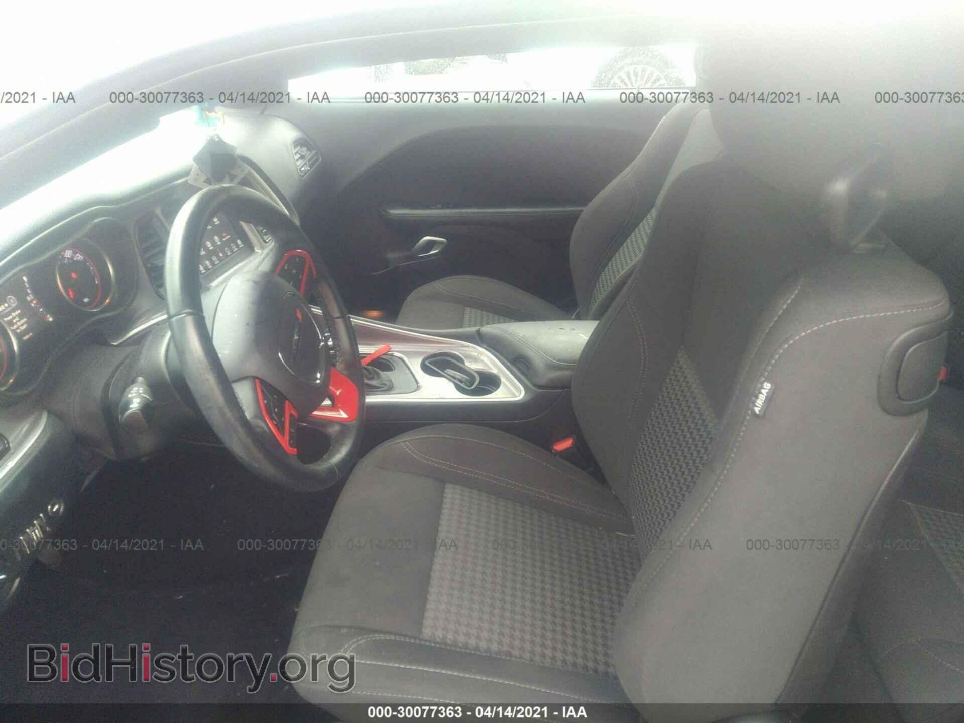 2019 DODGE CHALLENGER - VIN: 2C3CDZAG7KH671864 - Photo 5
