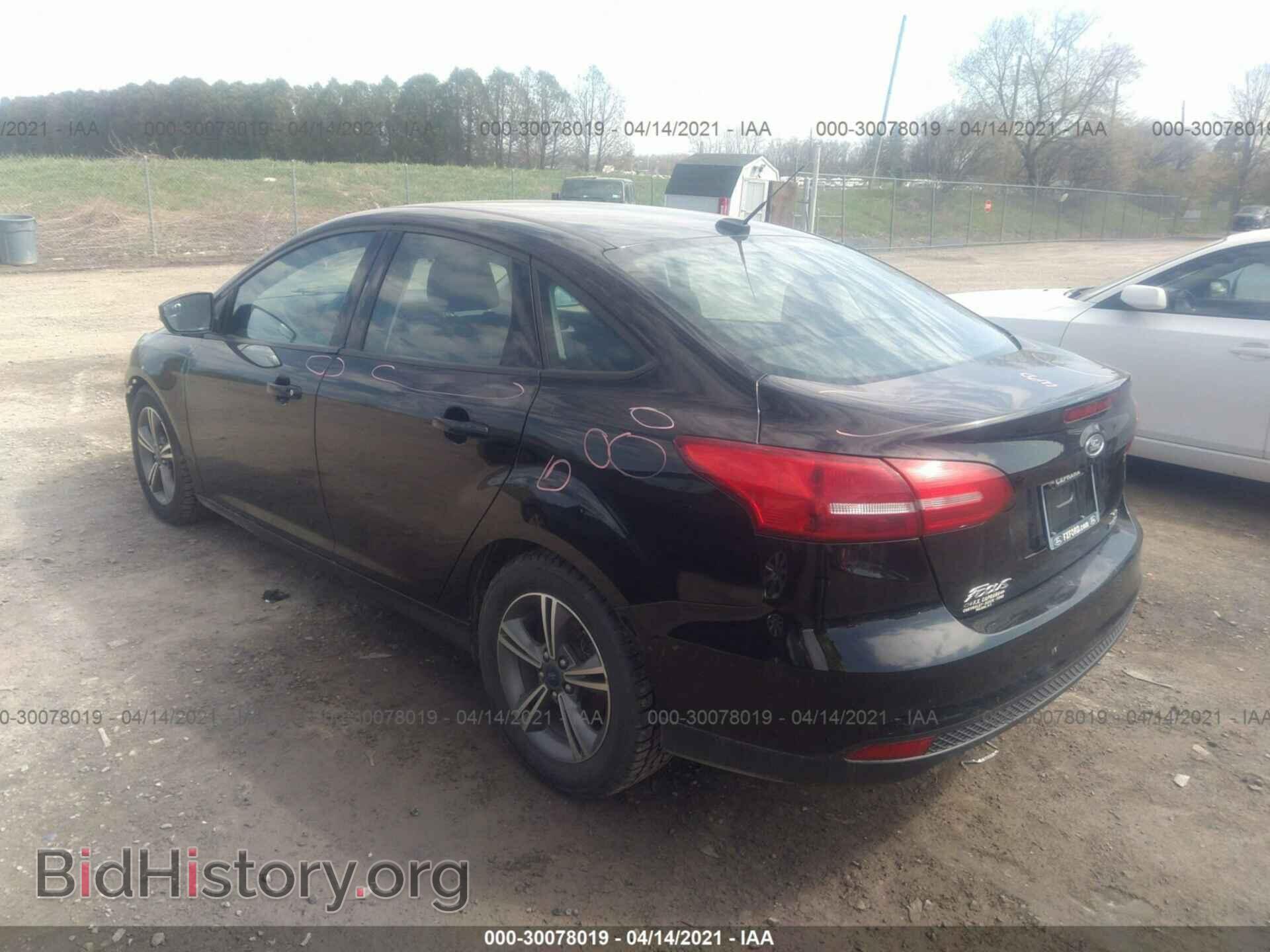 2017 FORD FOCUS - VIN: 1FADP3FE9HL335680 - Фото 3