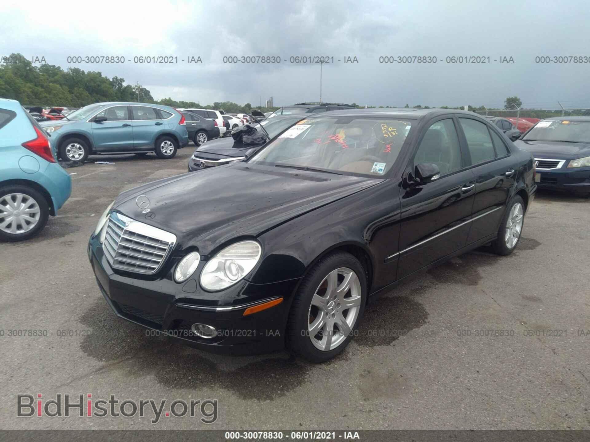 2007 MERCEDES-BENZ E-CLASS - VIN: WDBUF56X77B088060 - Фото 2