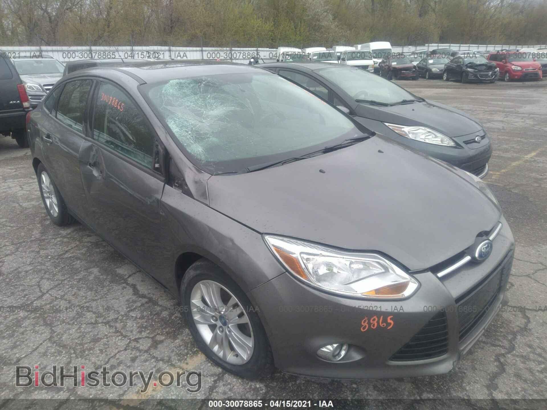 Photo 1FAHP3F25CL205220 - FORD FOCUS 2012