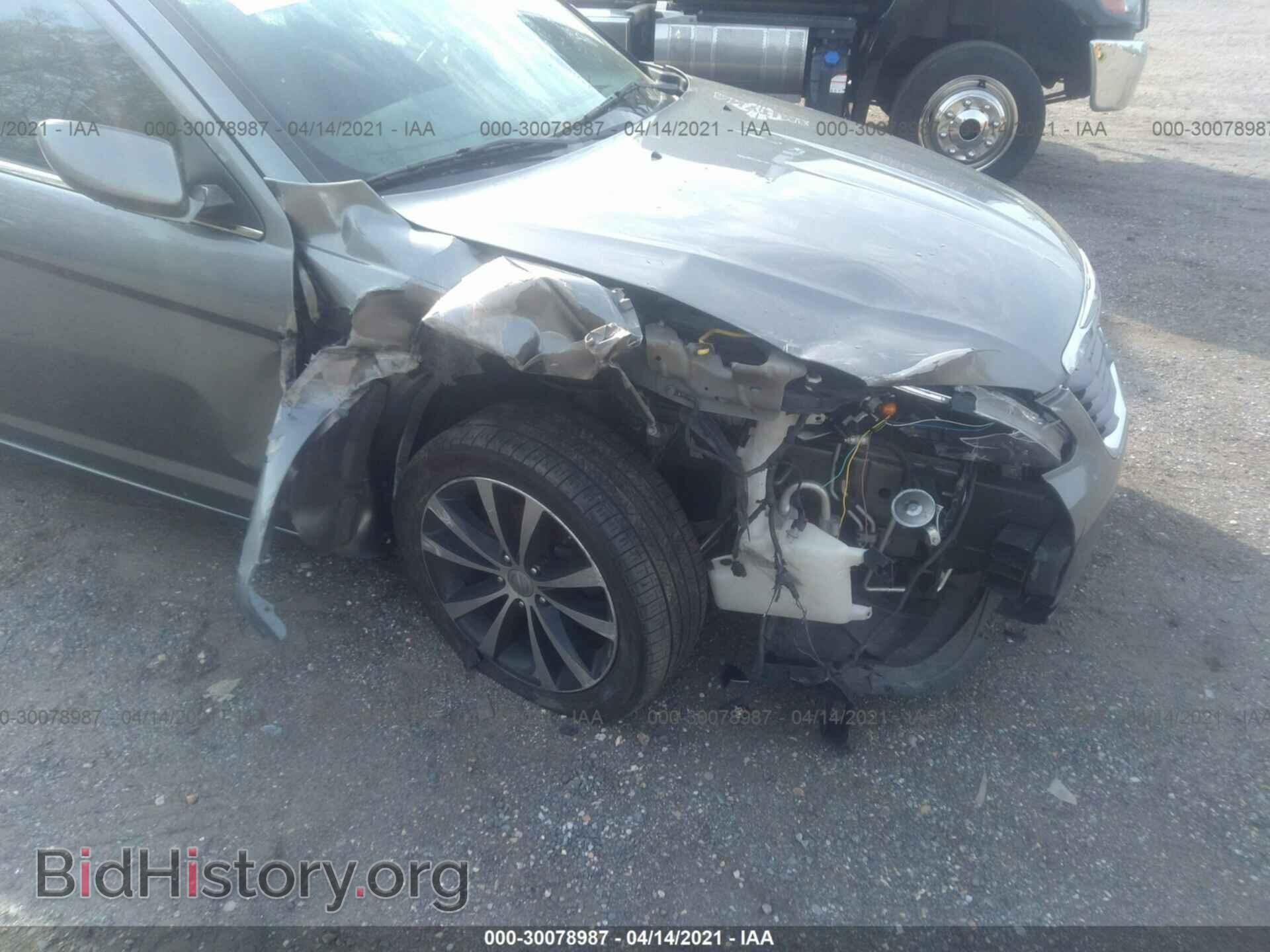 2013 CHRYSLER 200 - VIN: 1C3CCBCG1DN505700 - Photo 6