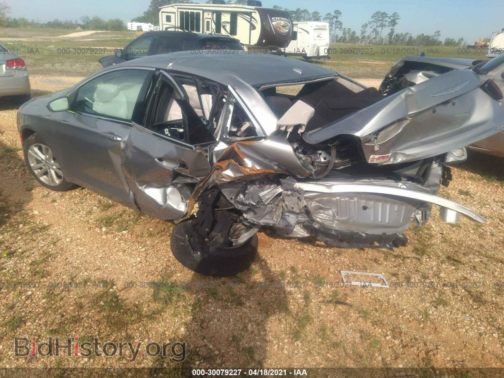 2016 CHRYSLER 200 - VIN: 1C3CCCAB0GN106133 - Фото 3