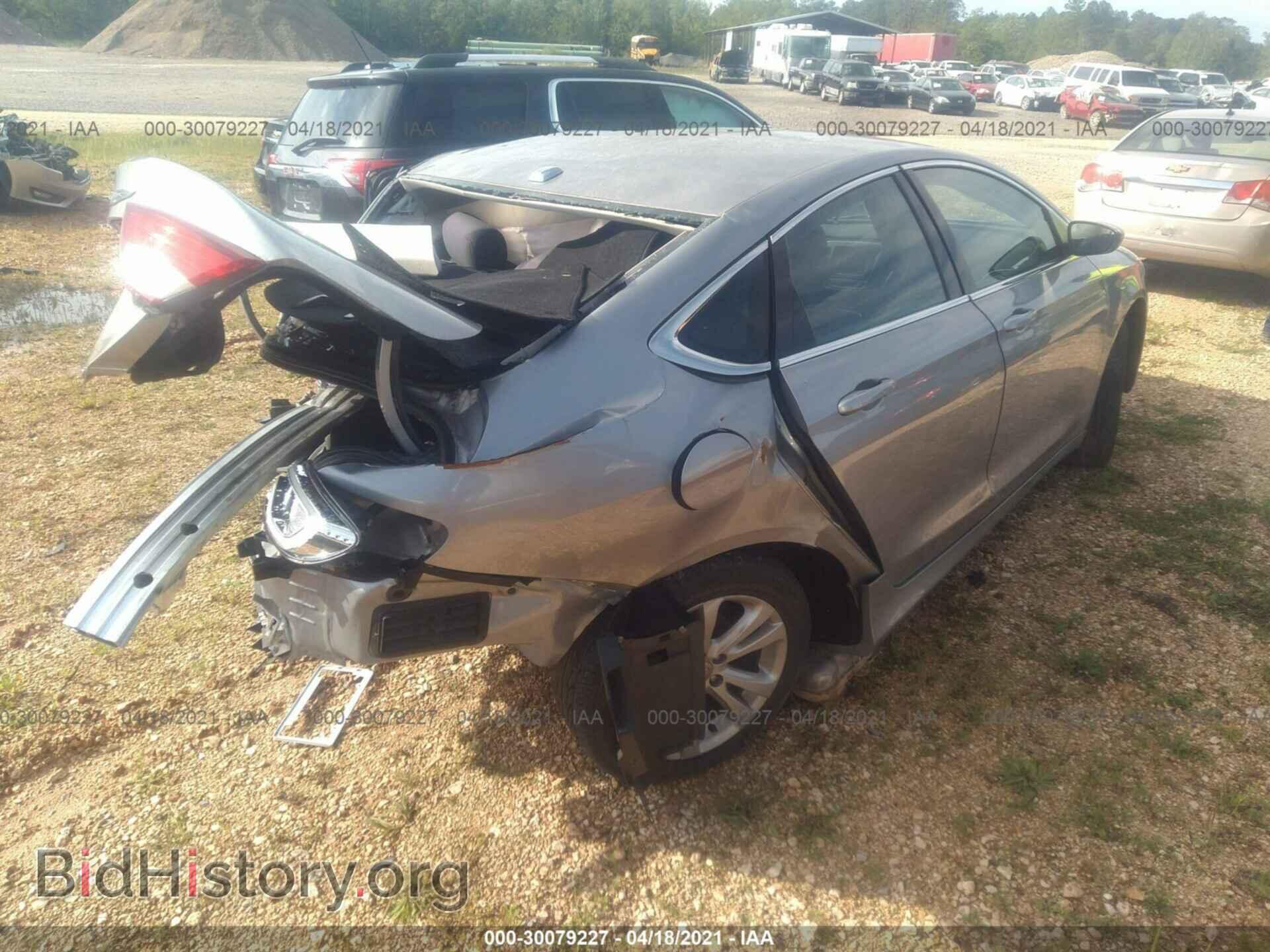 2016 CHRYSLER 200 - VIN: 1C3CCCAB0GN106133 - Фото 4