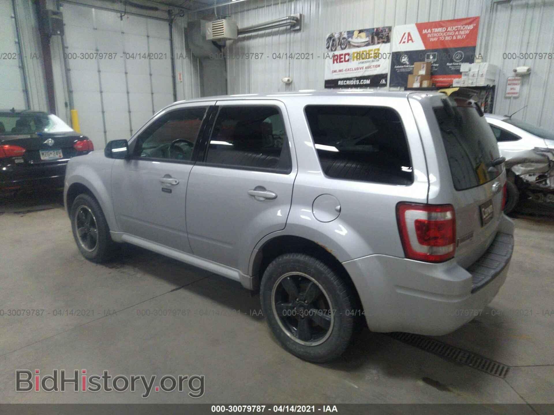 2012 FORD ESCAPE - VIN: 1FMCU0D75CKC85047 - Фото 3