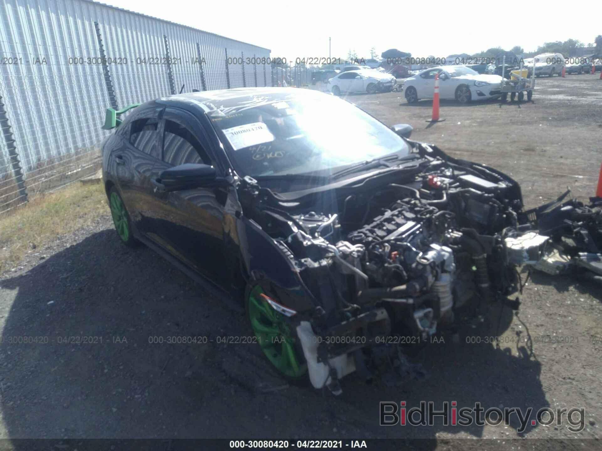 Photo SHHFK7H95JU423741 - HONDA CIVIC HATCHBACK 2018