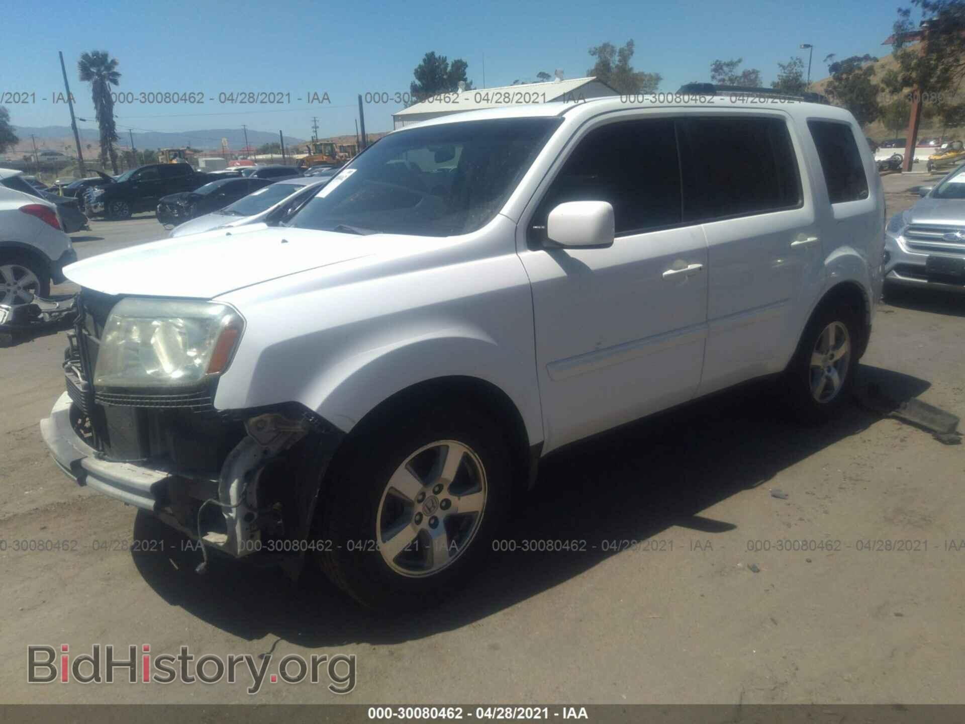 2011 HONDA PILOT - VIN: 5FNYF3H42BB003402 - Photo 2