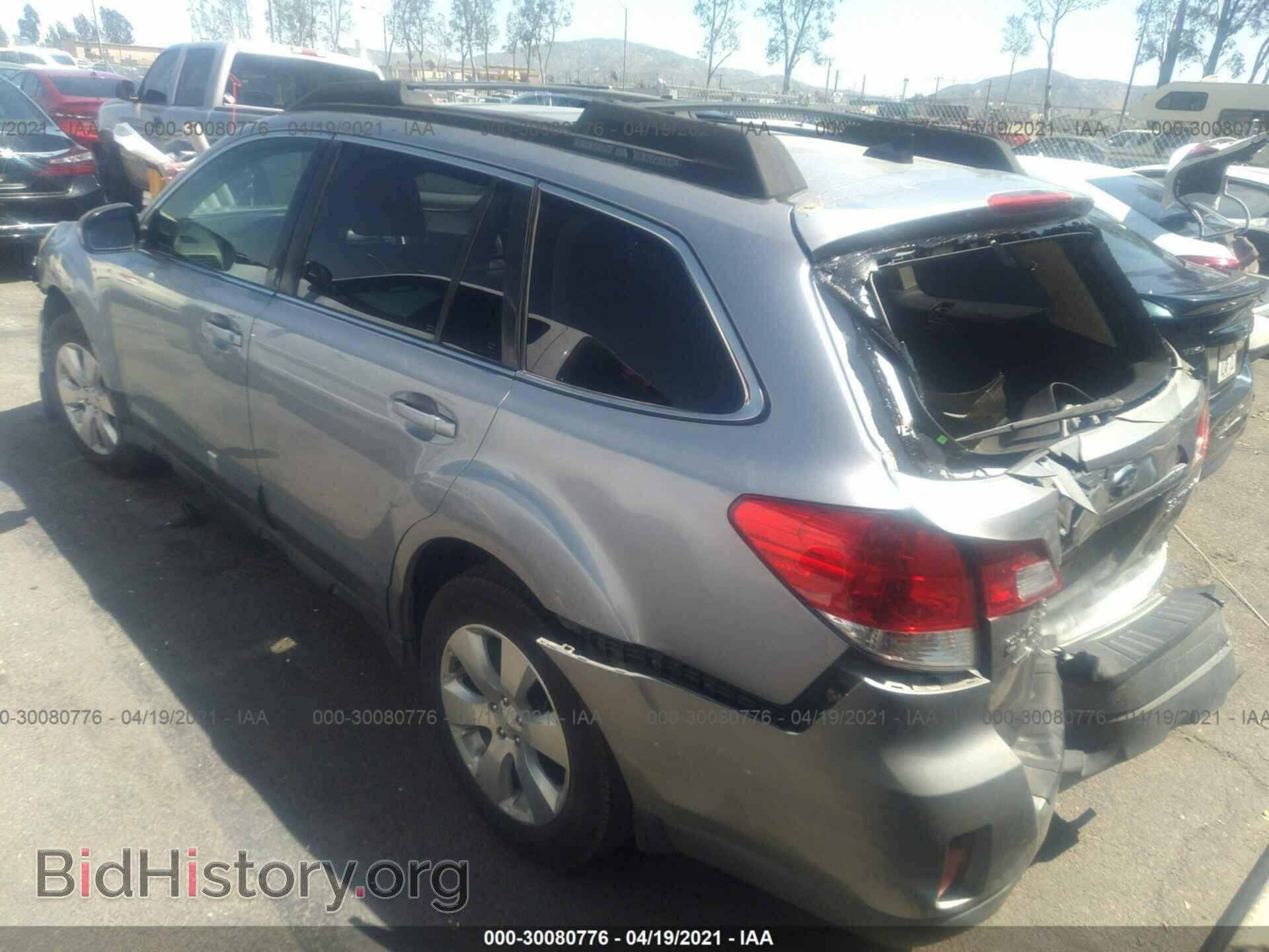 2011 SUBARU OUTBACK - VIN: 4S4BRDJC3B2372918 - Фото 3