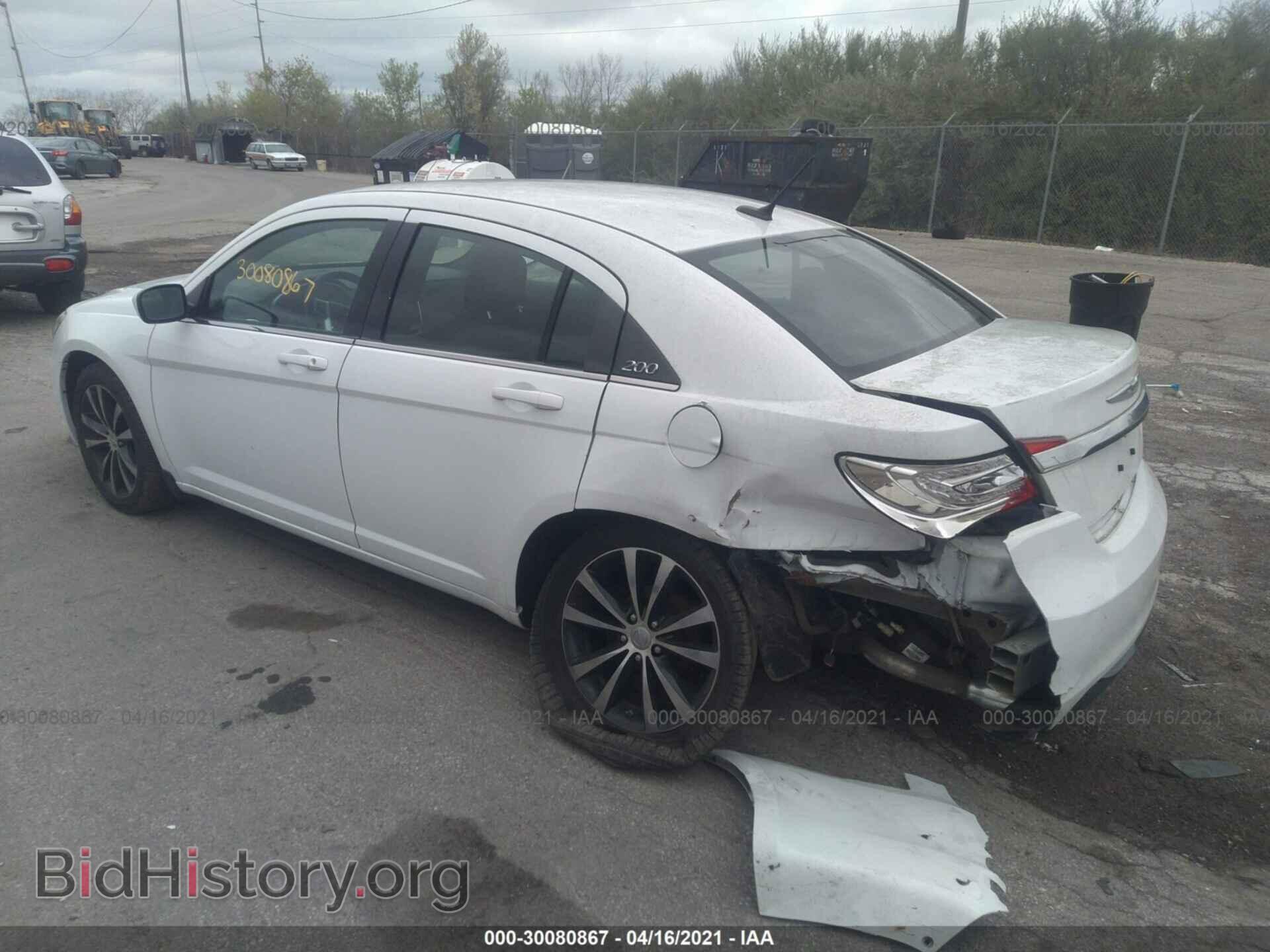 2013 CHRYSLER 200 - VIN: 1C3CCBBG9DN745658 - Фото 3