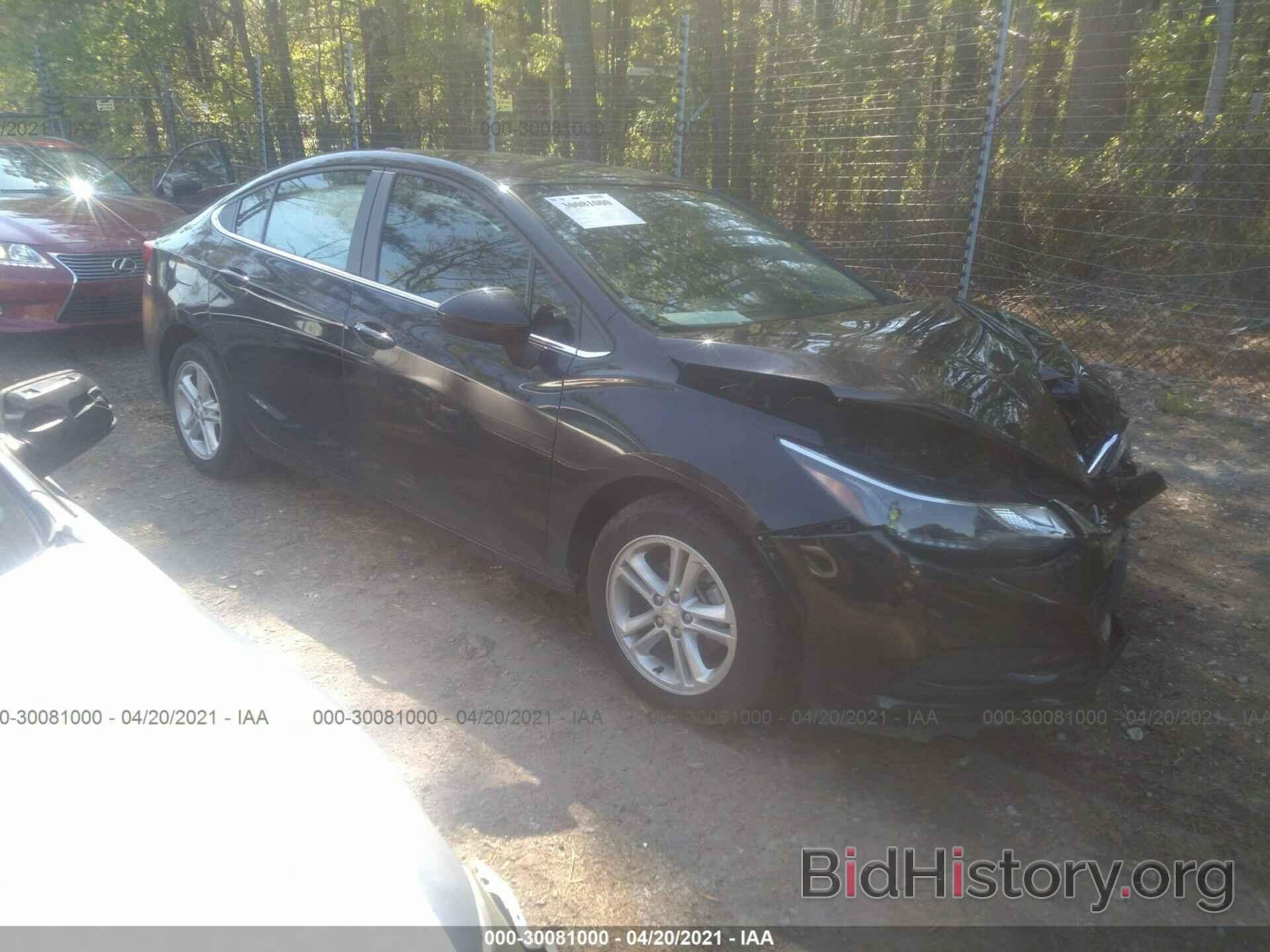 Photo 1G1BE5SM6H7233836 - CHEVROLET CRUZE 2017