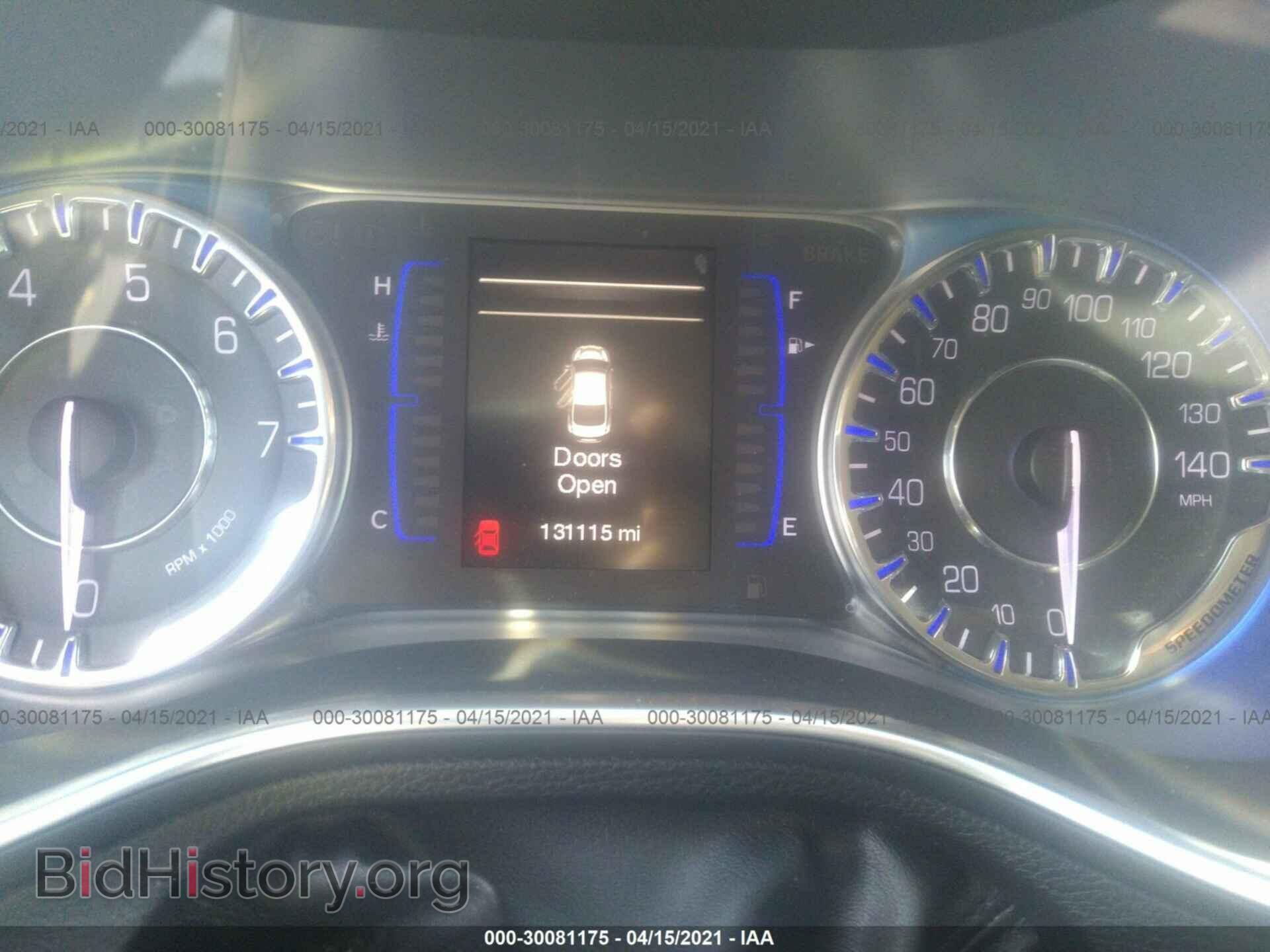 2015 CHRYSLER 200 - VIN: 1C3CCCABXFN621588 - Фото 7