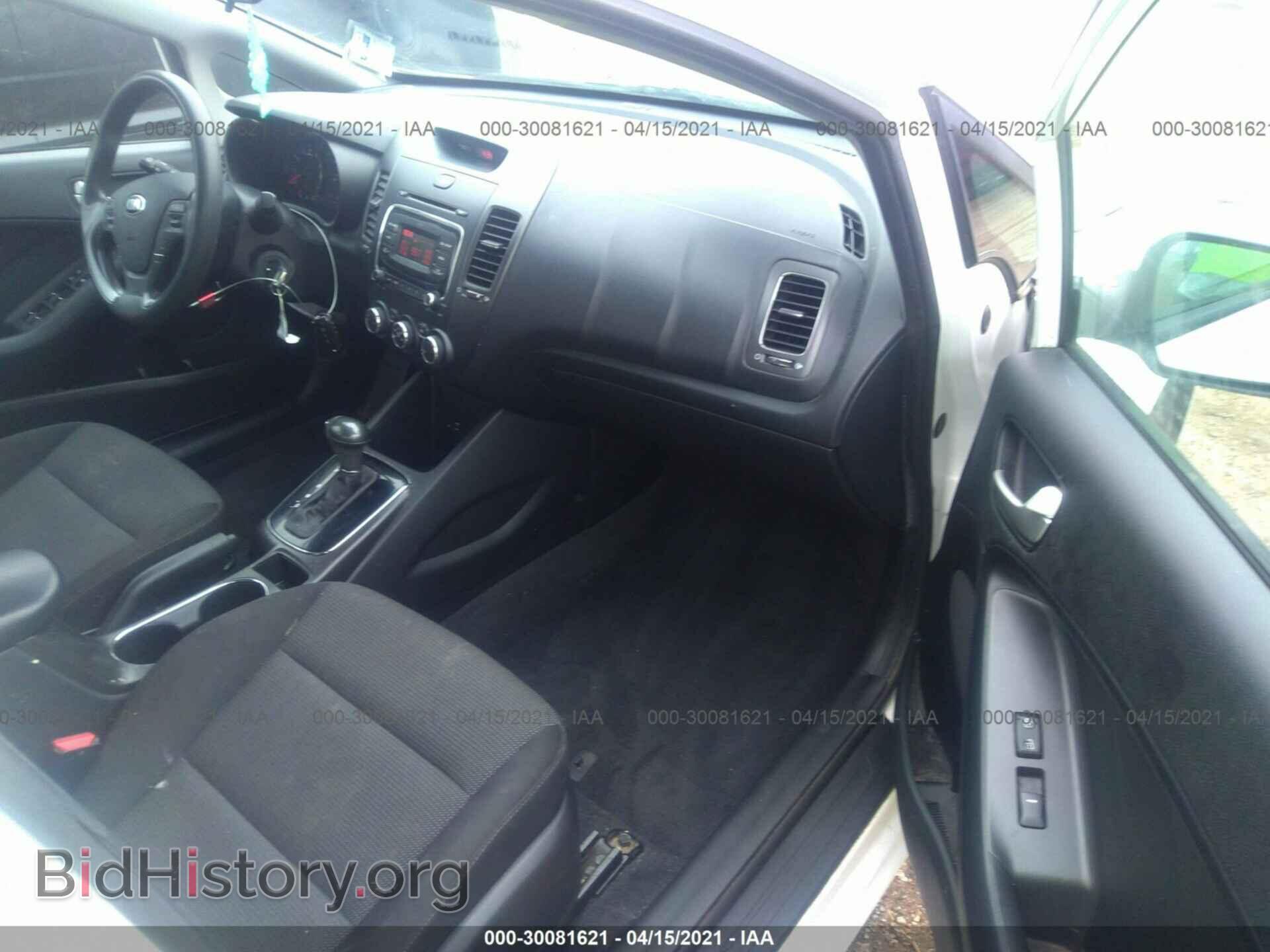 2017 KIA FORTE - VIN: 3KPFK4A77HE040893 - Фото 5