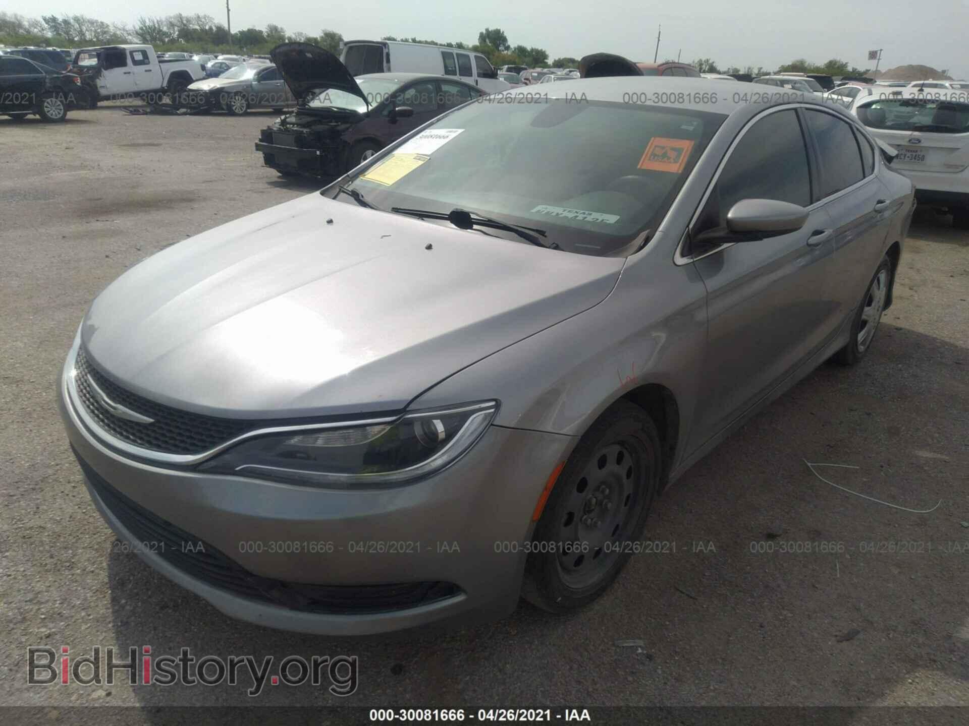 2015 CHRYSLER 200 - VIN: 1C3CCCFB2FN606236 - Photo 2