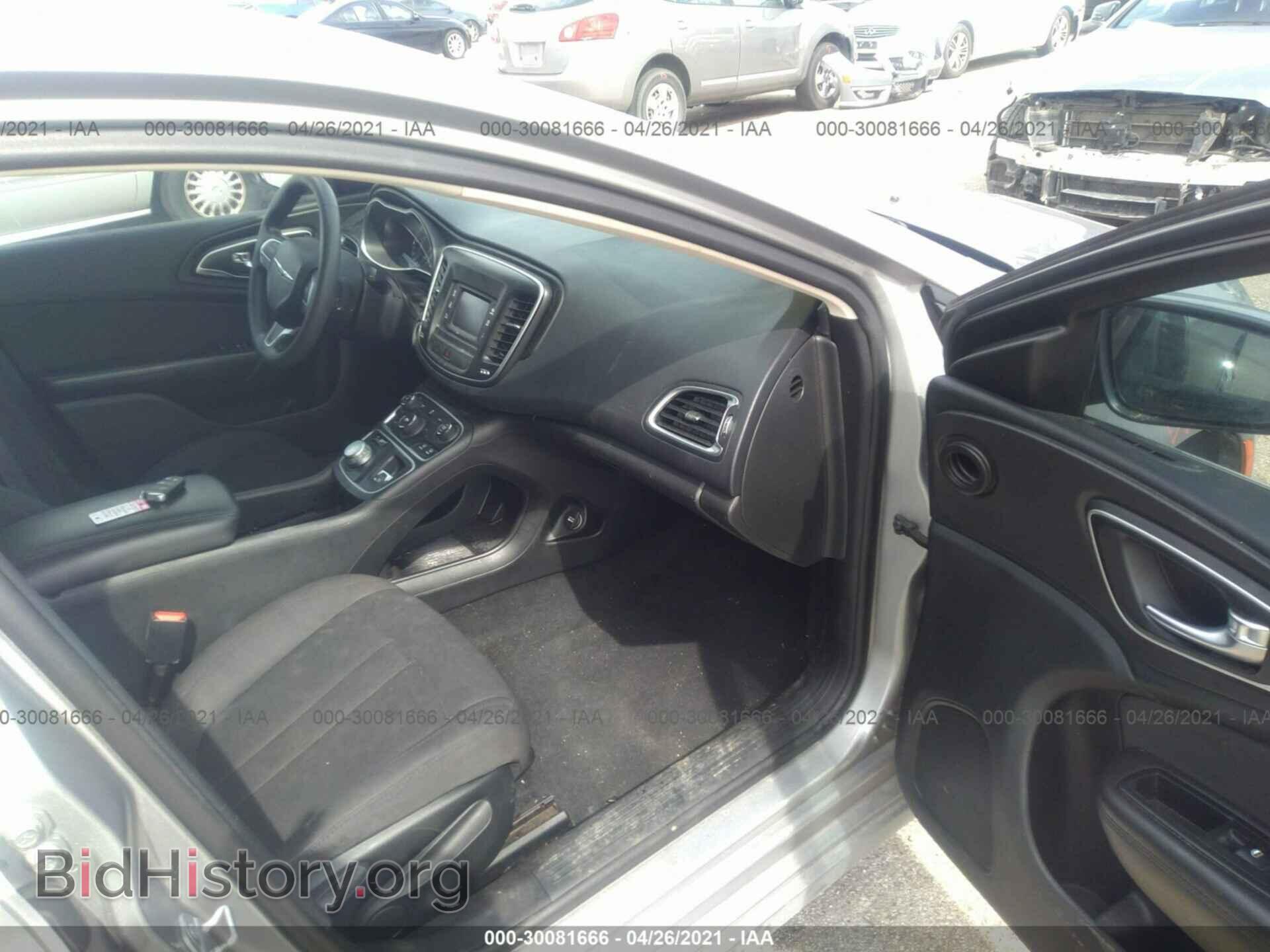 2015 CHRYSLER 200 - VIN: 1C3CCCFB2FN606236 - Photo 5