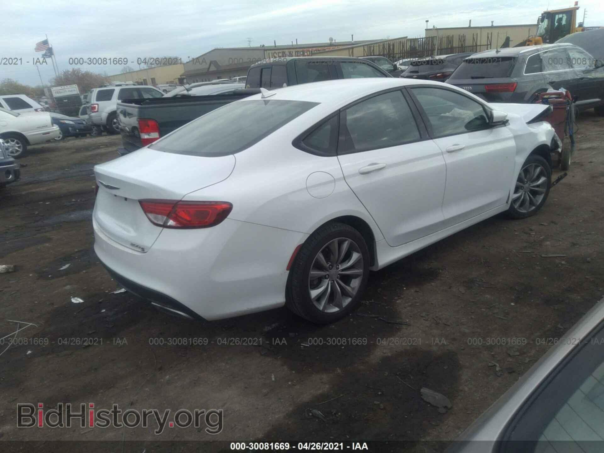 2016 CHRYSLER 200 - VIN: 1C3CCCBB5GN130250 - Фото 4