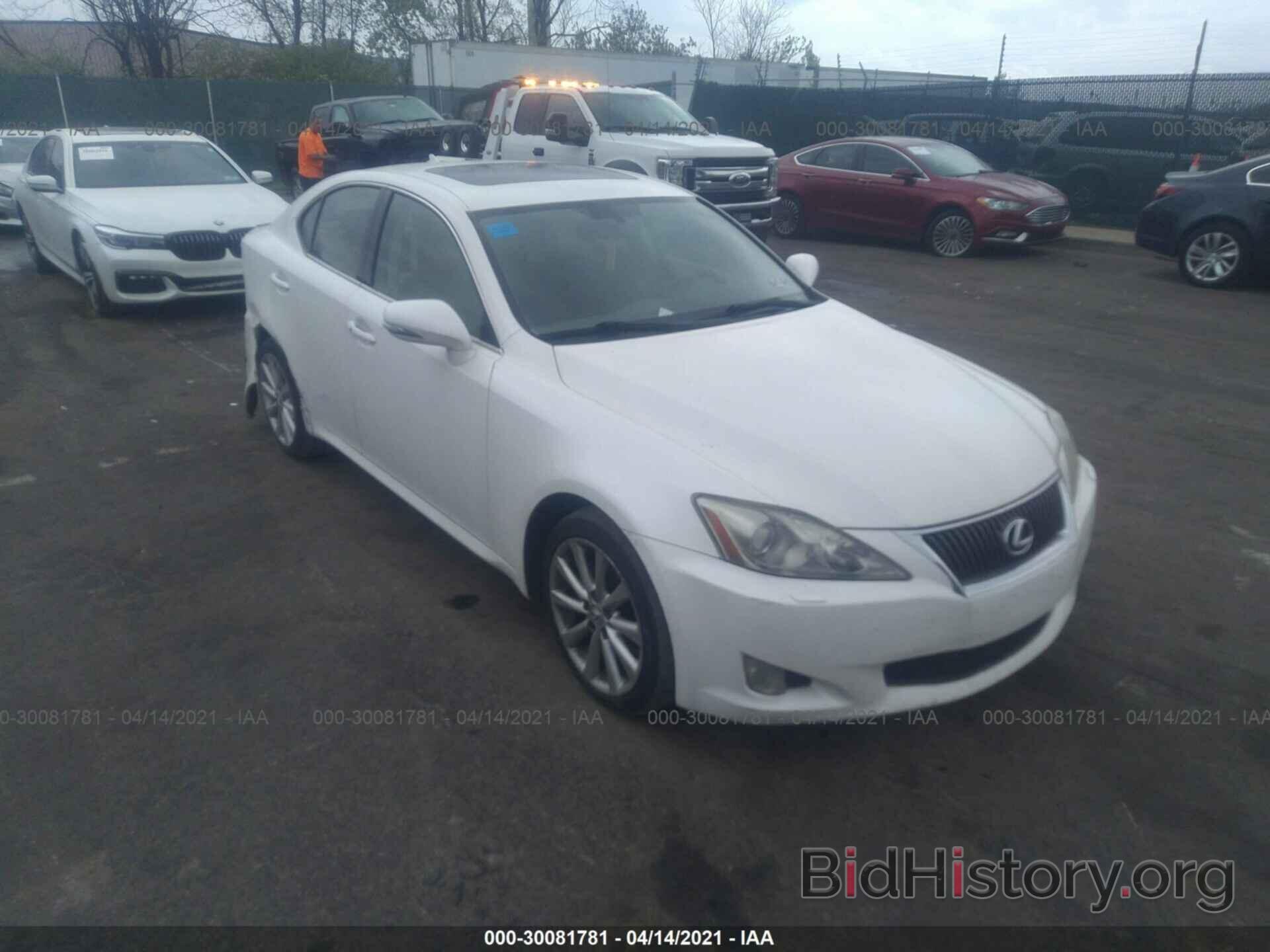 Photo JTHCF5C20A5037767 - LEXUS IS 250 2010