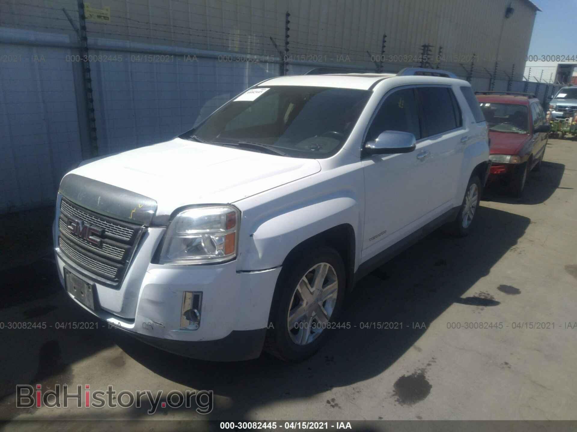 2011 GMC TERRAIN - VIN: 2CTALWEC1B6345358 - Photo 2