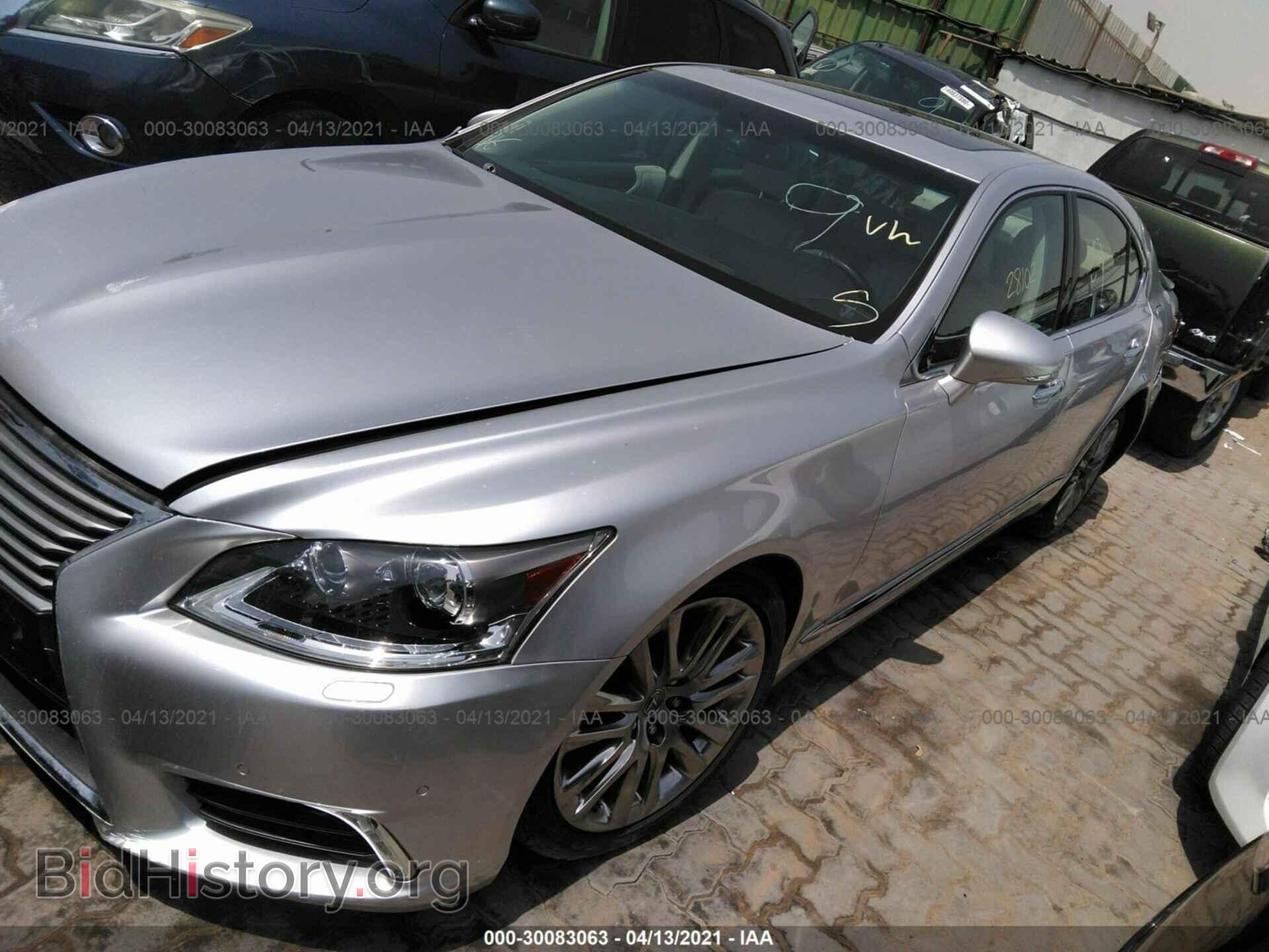 2017 LEXUS LS - VIN: JTHBL5EF5H5146174 - Photo 2