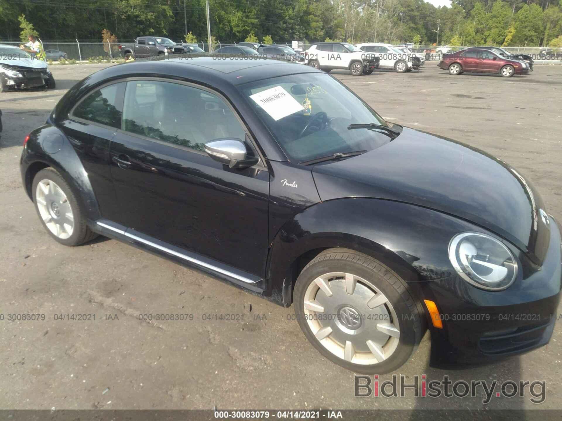 Photo 3VWJP7AT2DM673552 - VOLKSWAGEN BEETLE COUPE 2013