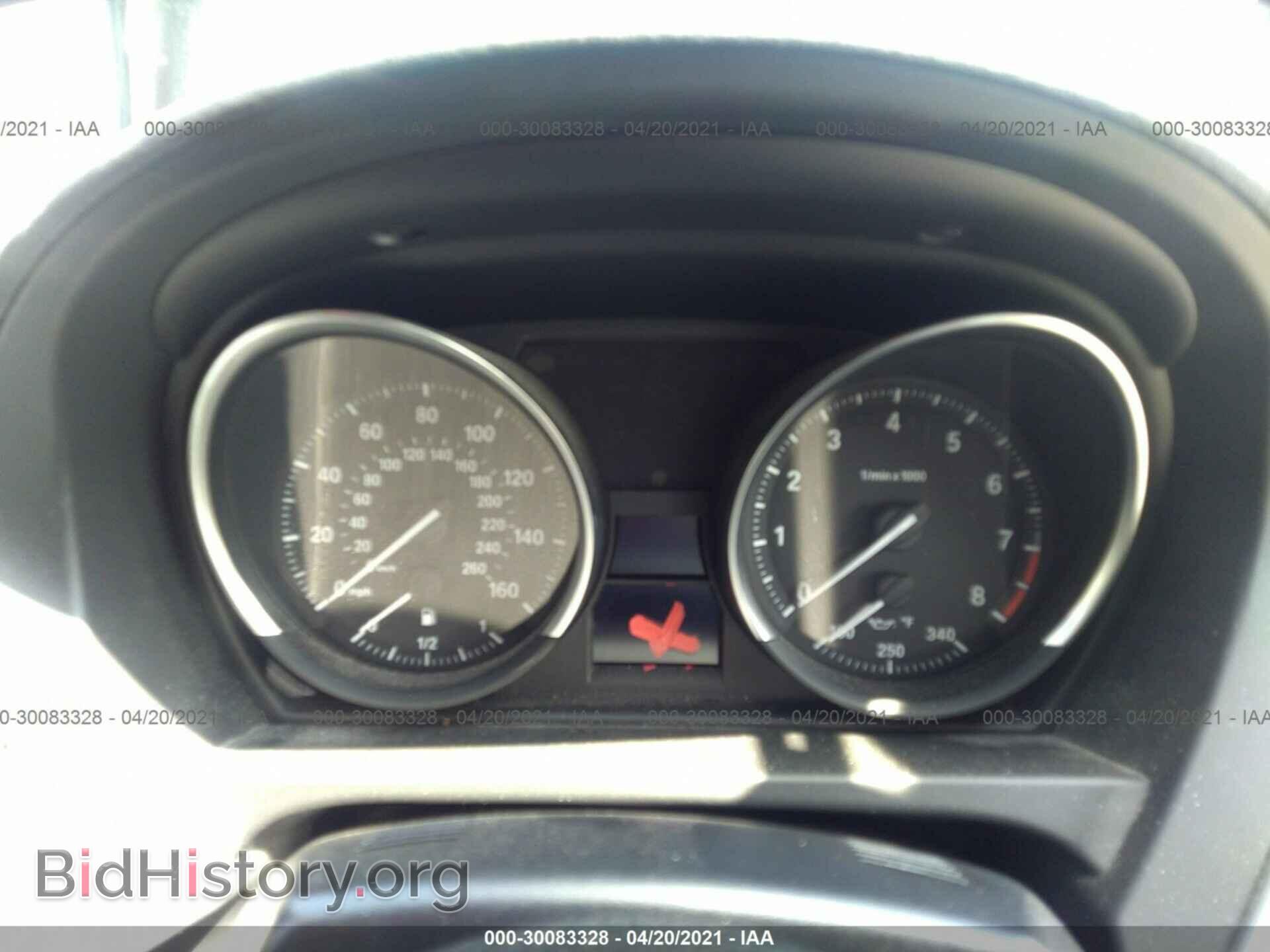 2011 BMW Z4 - VIN: WBALM7C57BE383858 - Фото 7