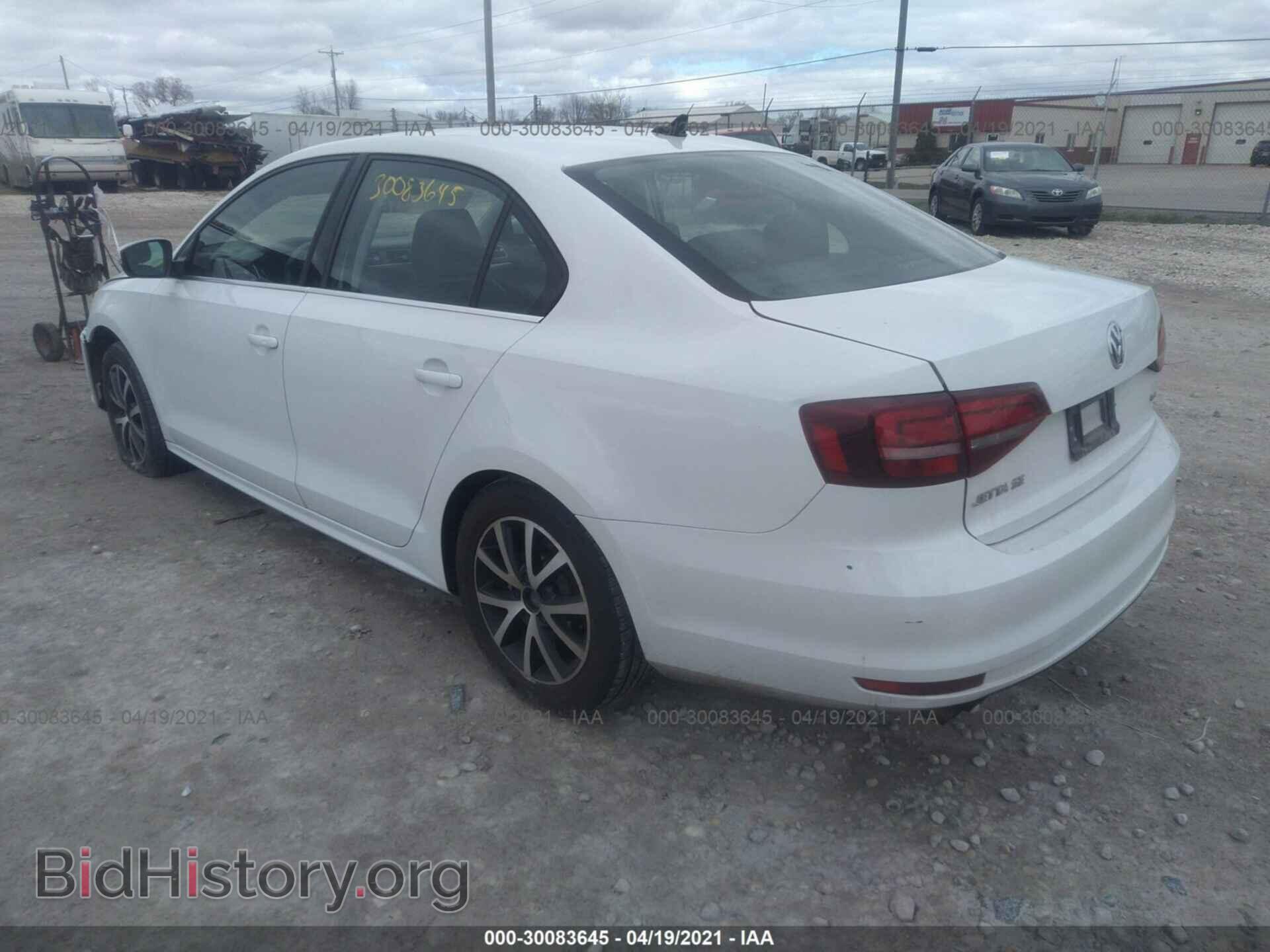 2017 VOLKSWAGEN JETTA - VIN: 3VWDB7AJ1HM201617 - Фото 3