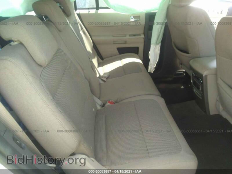 2011 Ford FLEX (VIN 2FMGK5BC5BBD36415) — photo 8 of 11