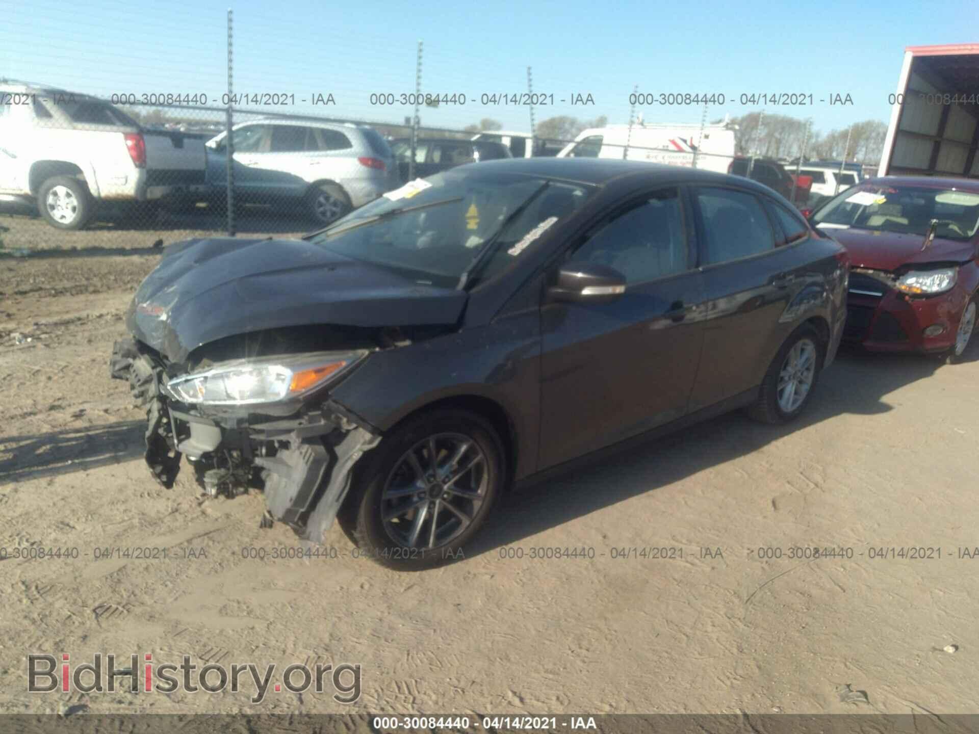 2016 FORD FOCUS - VIN: 1FADP3F2XGL217500 - Photo 2