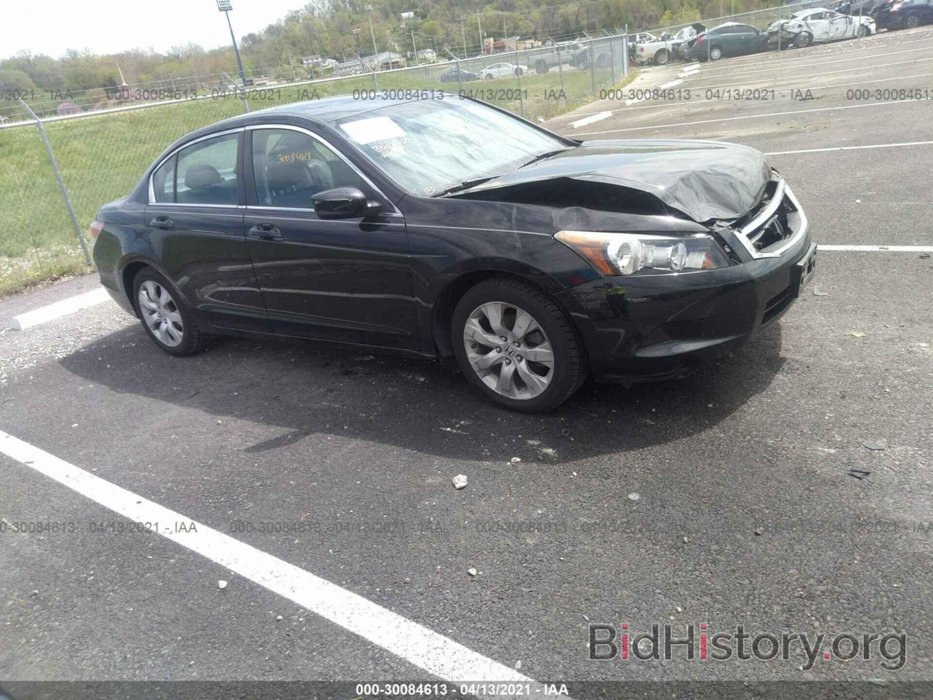 Photo 1HGCP2F88AA050160 - HONDA ACCORD SDN 2010