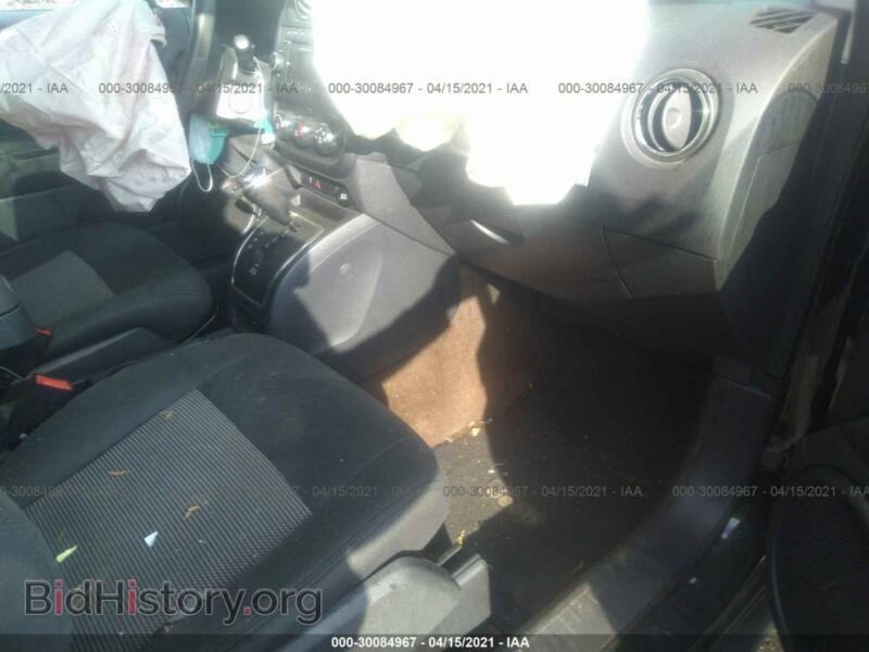 2014 Jeep COMPASS (VIN 1C4NJDBB9ED809344) — photo 5 of 11