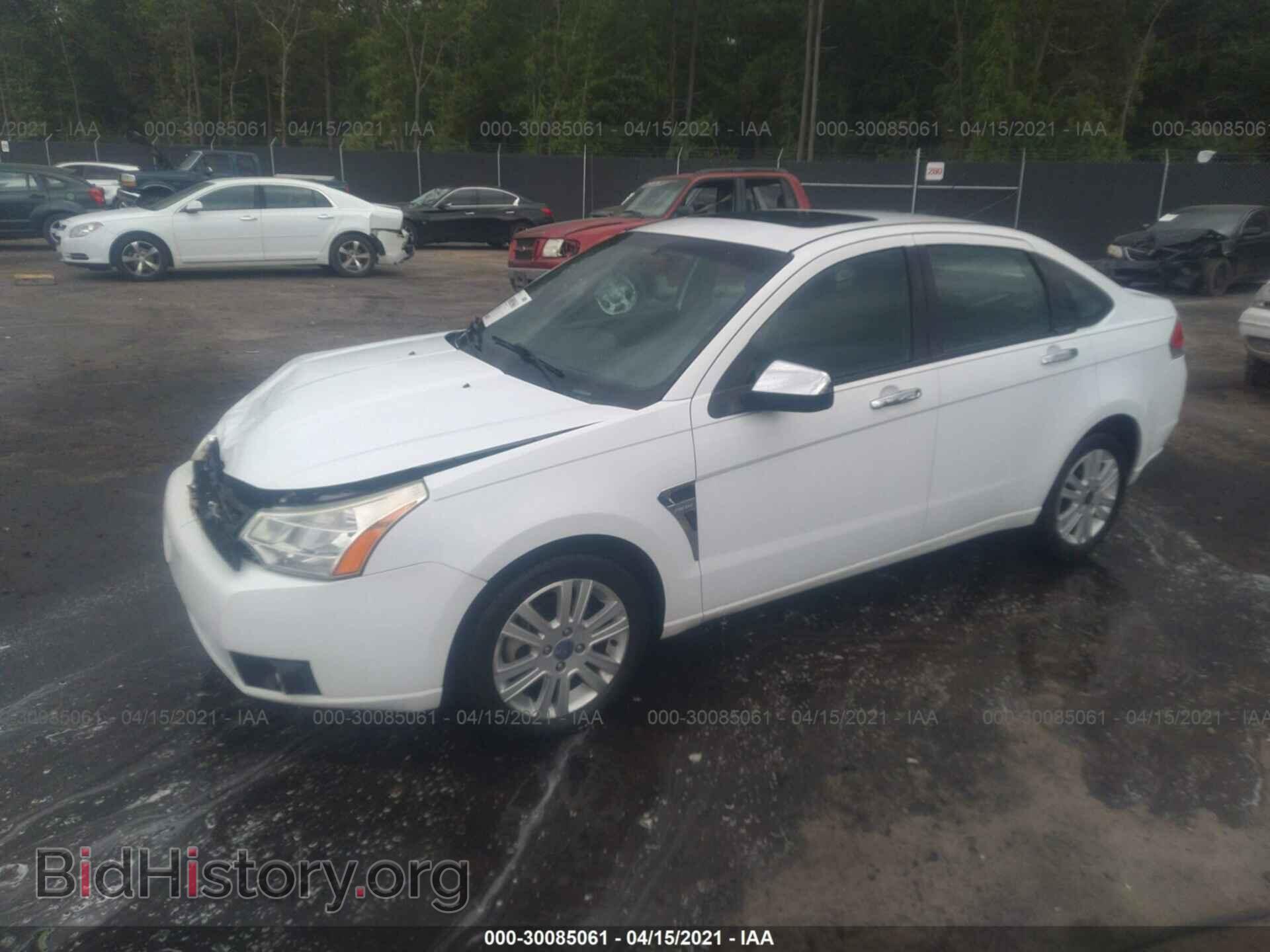 2008 FORD FOCUS - VIN: 1FAHP35NX8W206221 - Фото 2