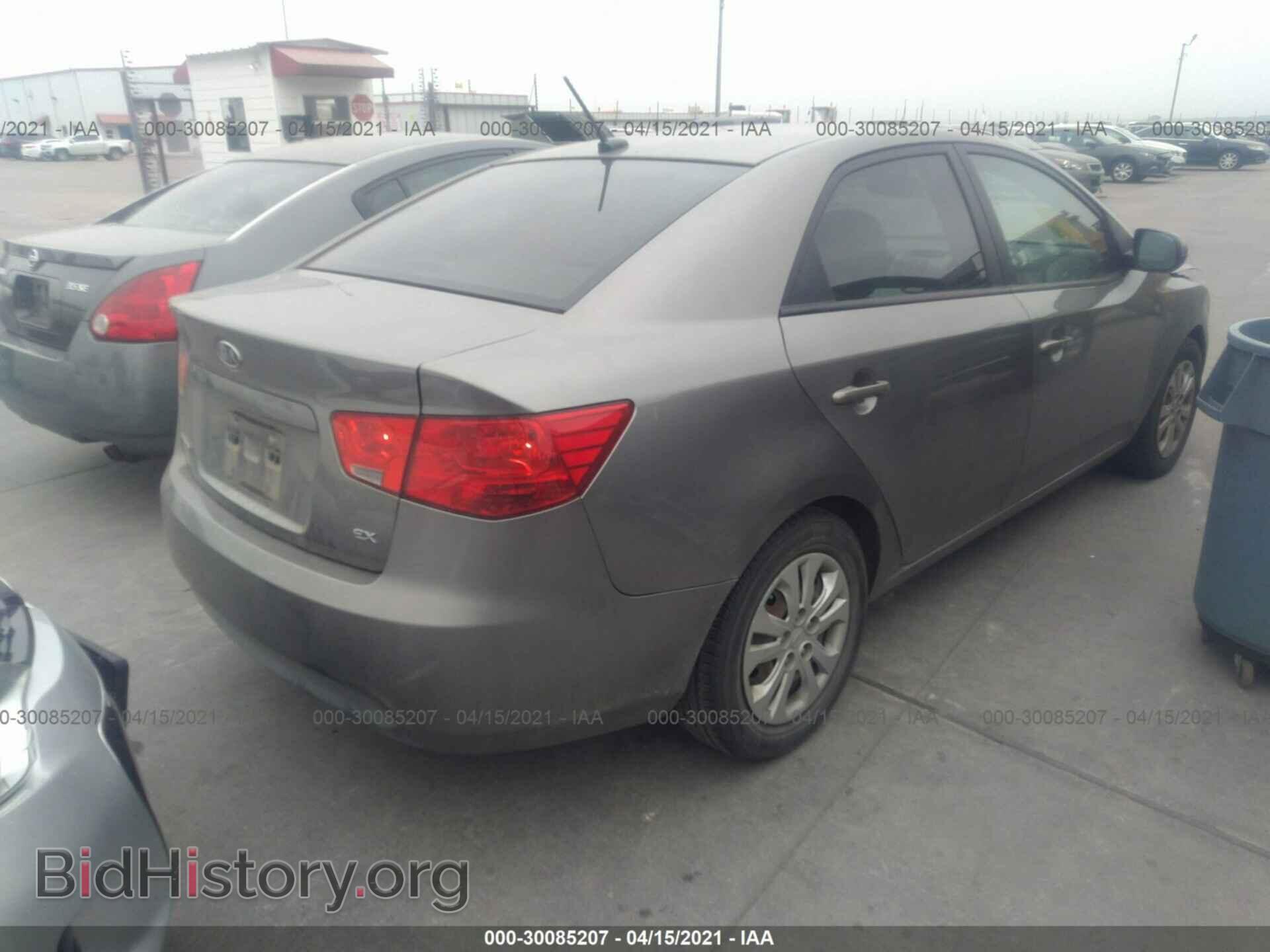 2013 KIA FORTE - VIN: KNAFU4A22D5658138 - Фото 4