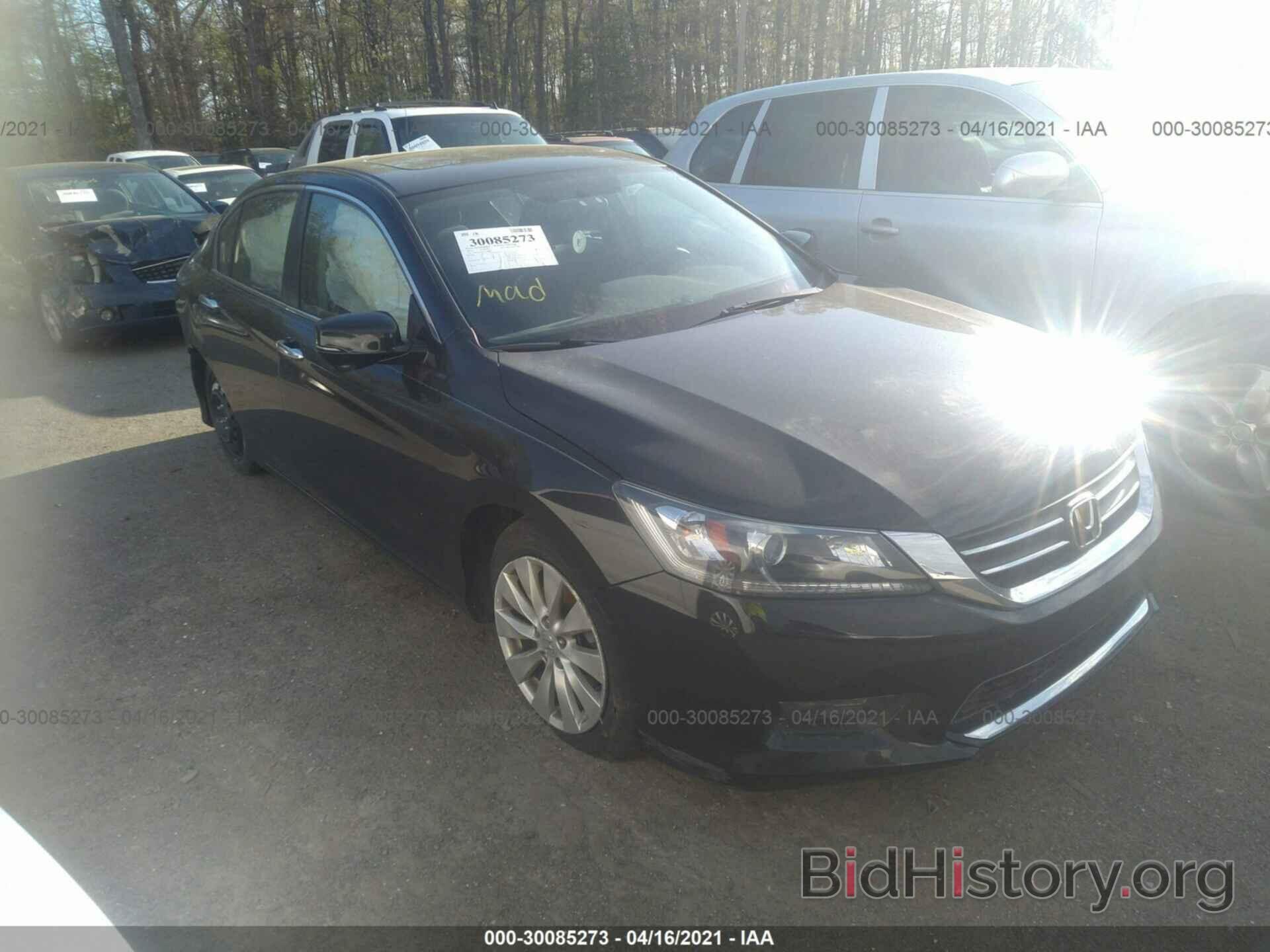 Photo 1HGCR2F74EA059624 - HONDA ACCORD SEDAN 2014