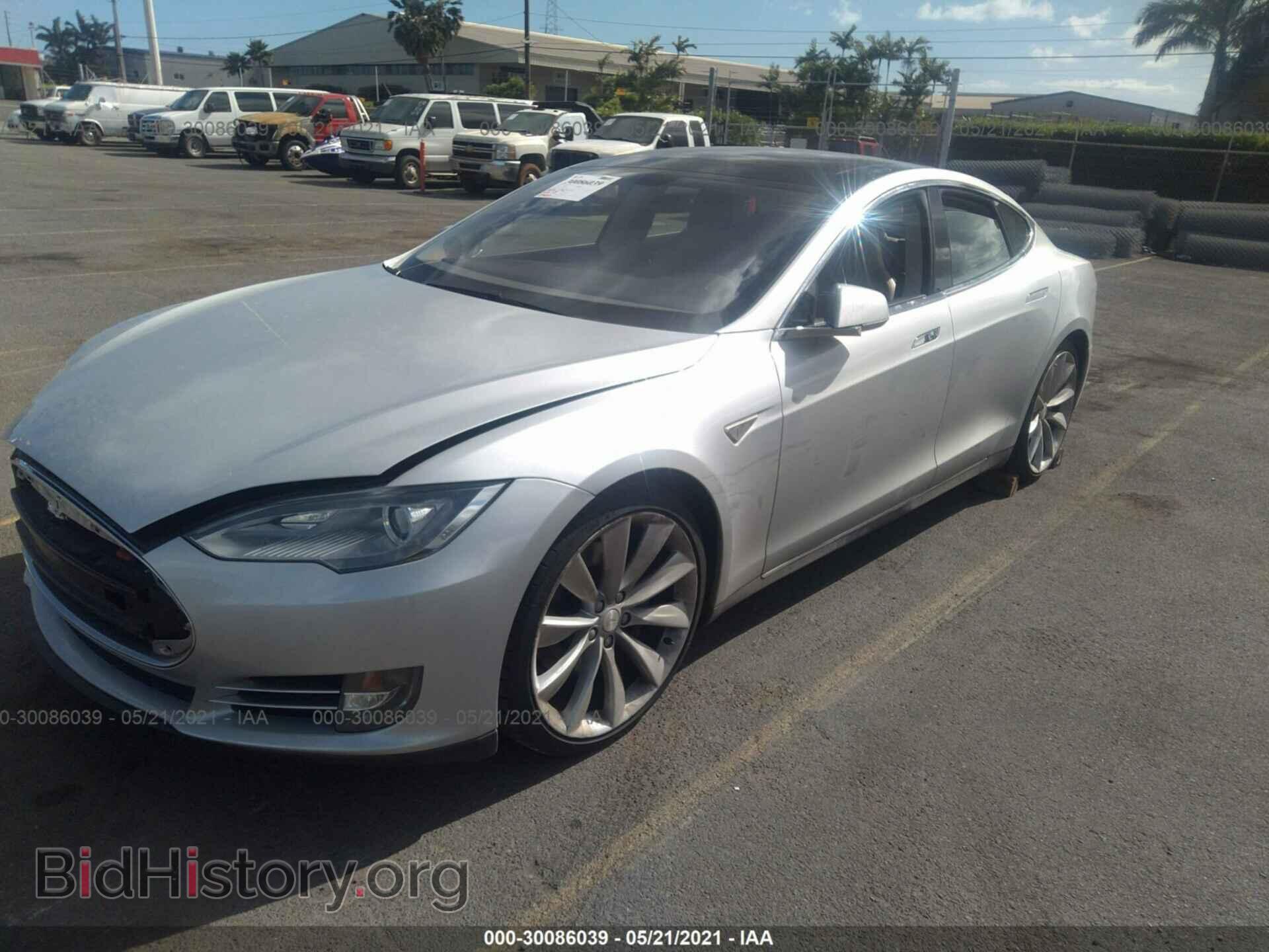 2013 TESLA MODEL S - VIN: 5YJSA1CP1DFP05353 - Photo 2