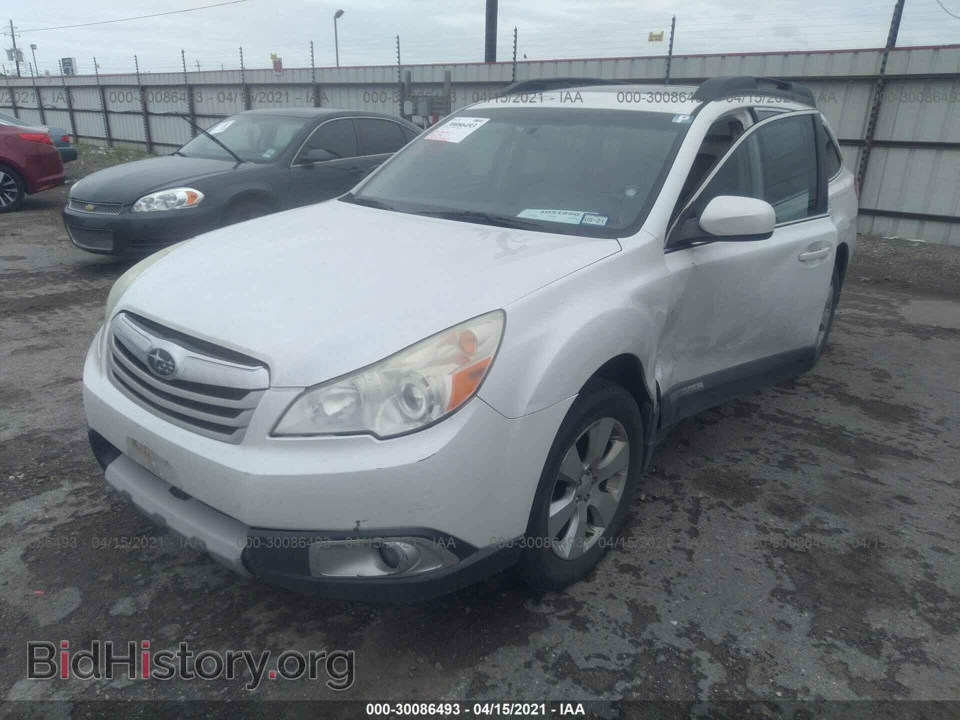 2010 SUBARU OUTBACK - VIN: 4S4BRCKC5A3336973 - Фото 2