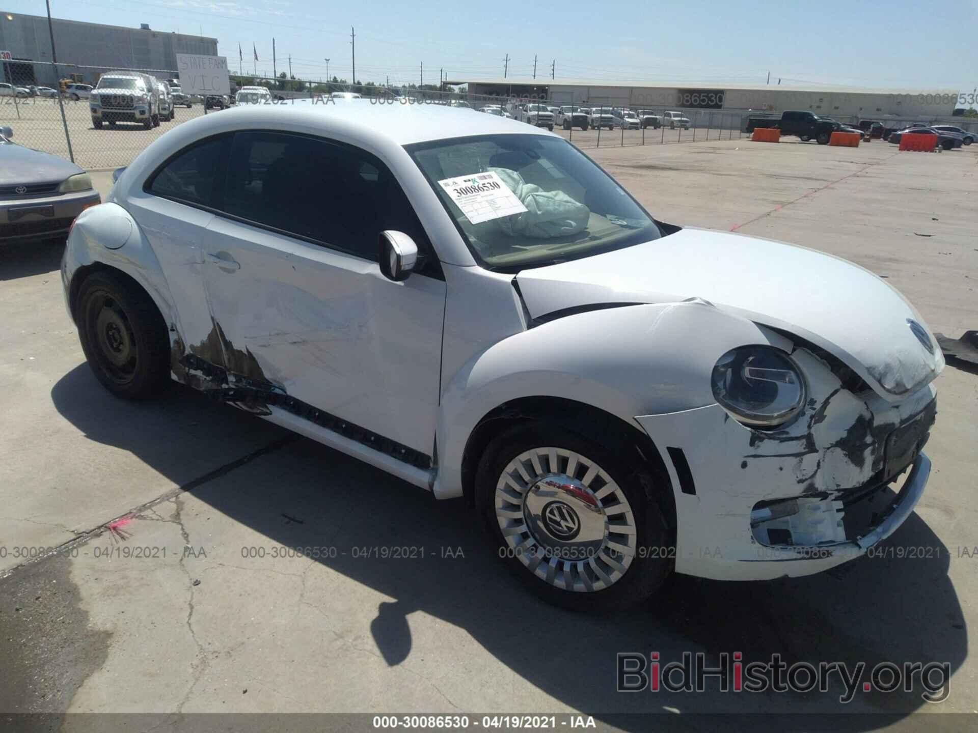 Photo 3VWJ07AT1GM603534 - VOLKSWAGEN BEETLE COUPE 2016