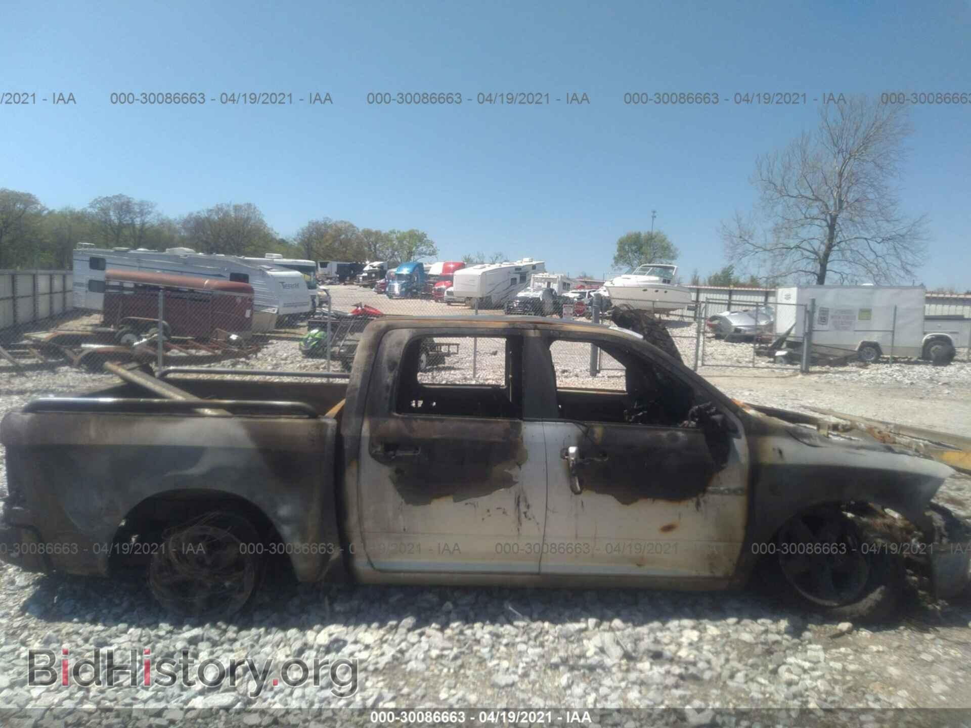 2011 RAM 1500 - VIN: 1D7RV1CT3BS519013 - Фото 6