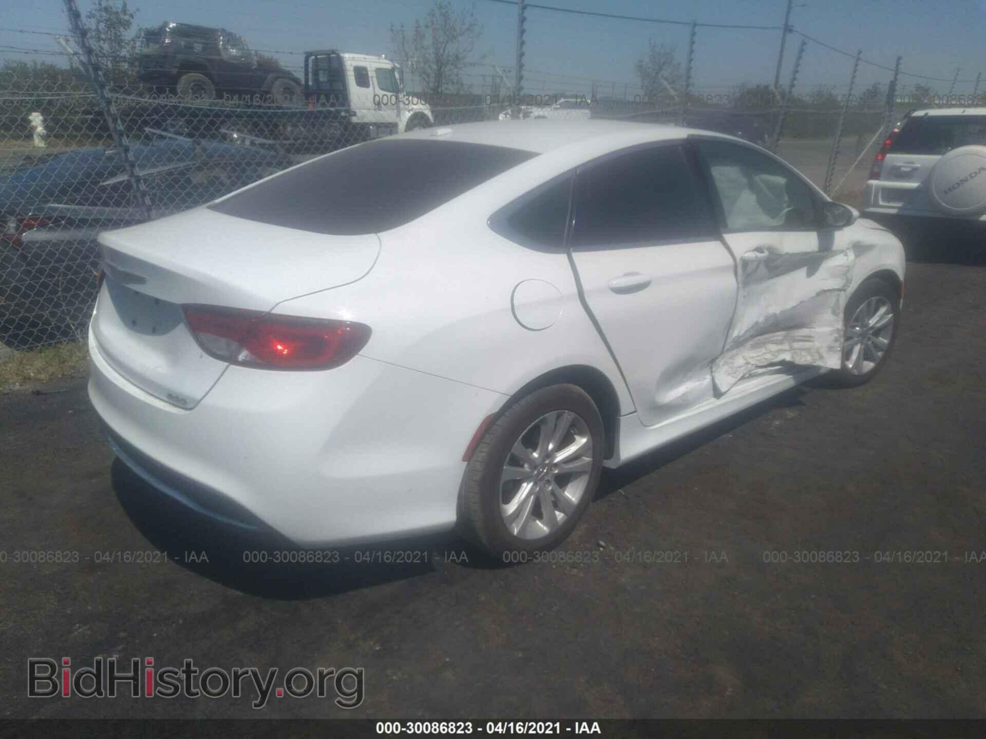 2015 CHRYSLER 200 - VIN: 1C3CCCAB3FN742186 - Photo 4