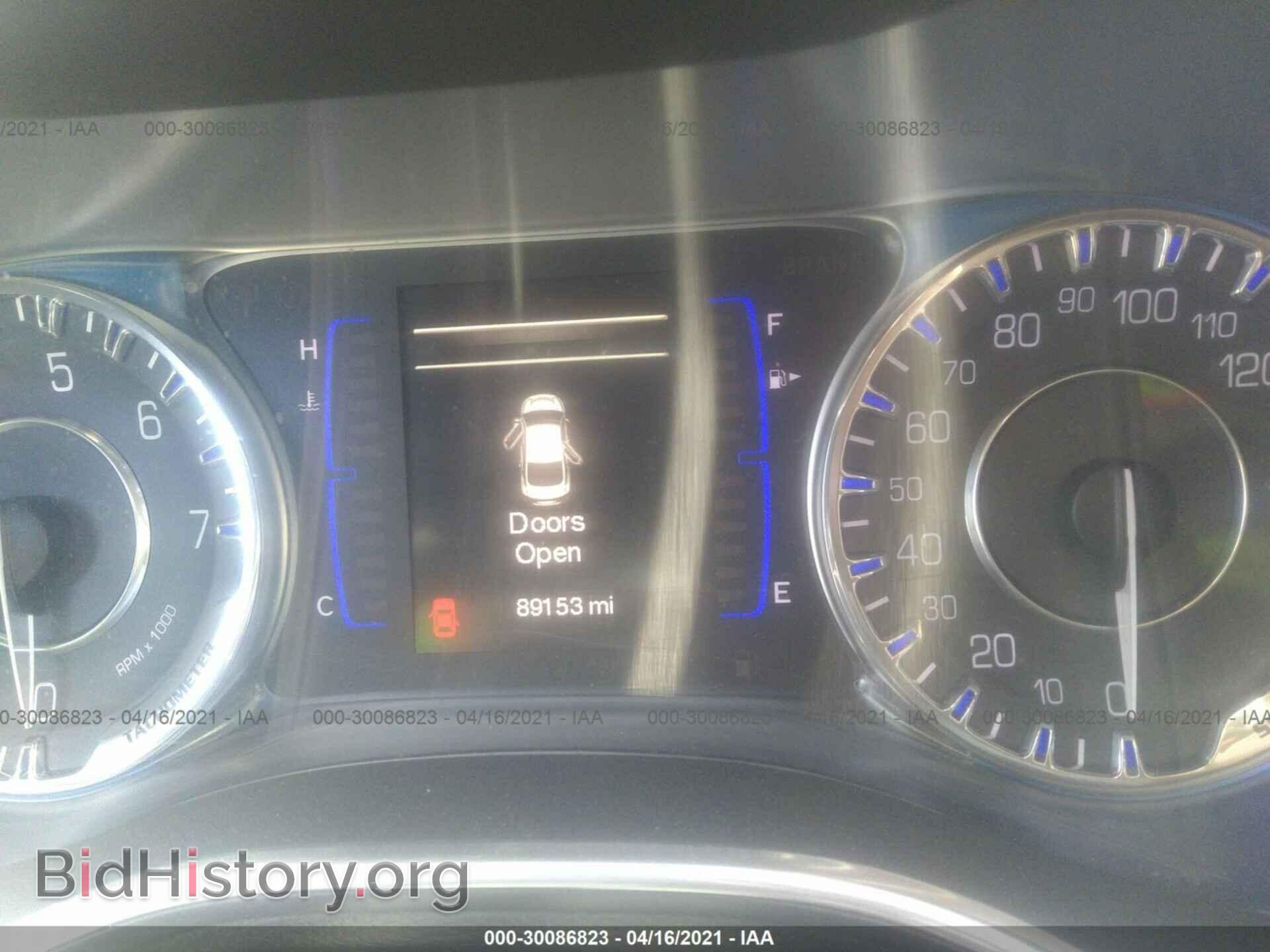 2015 CHRYSLER 200 - VIN: 1C3CCCAB3FN742186 - Photo 7