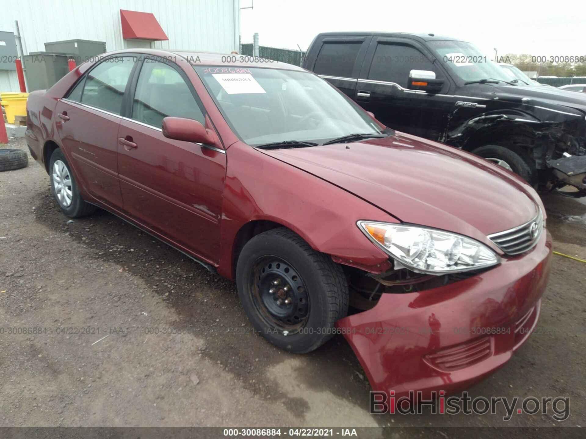 Photo 4T1BE32K86U113699 - TOYOTA CAMRY 2006