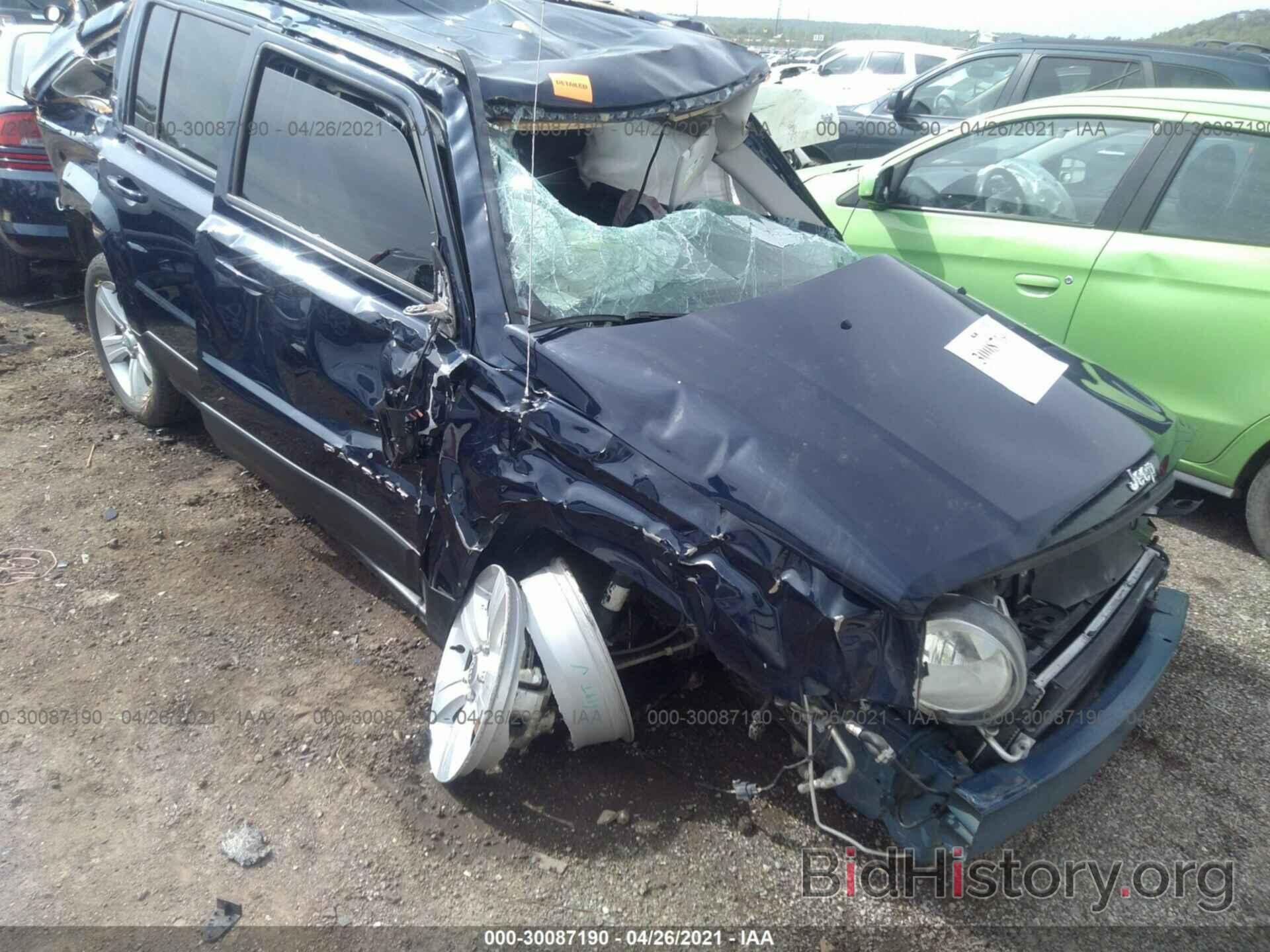 Photo 1C4NJPBB7GD804910 - JEEP PATRIOT 2016