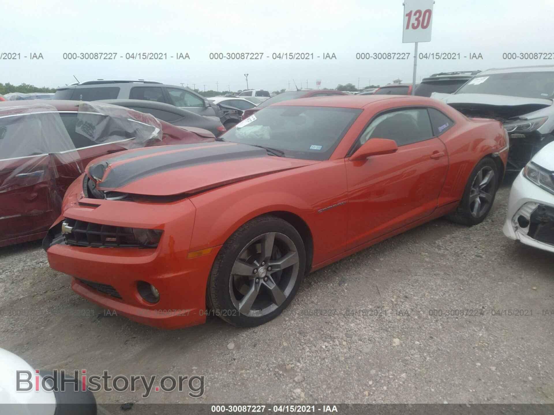 2011 CHEVROLET CAMARO - VIN: 2G1FK1EJ3B9126737 - Фото 2