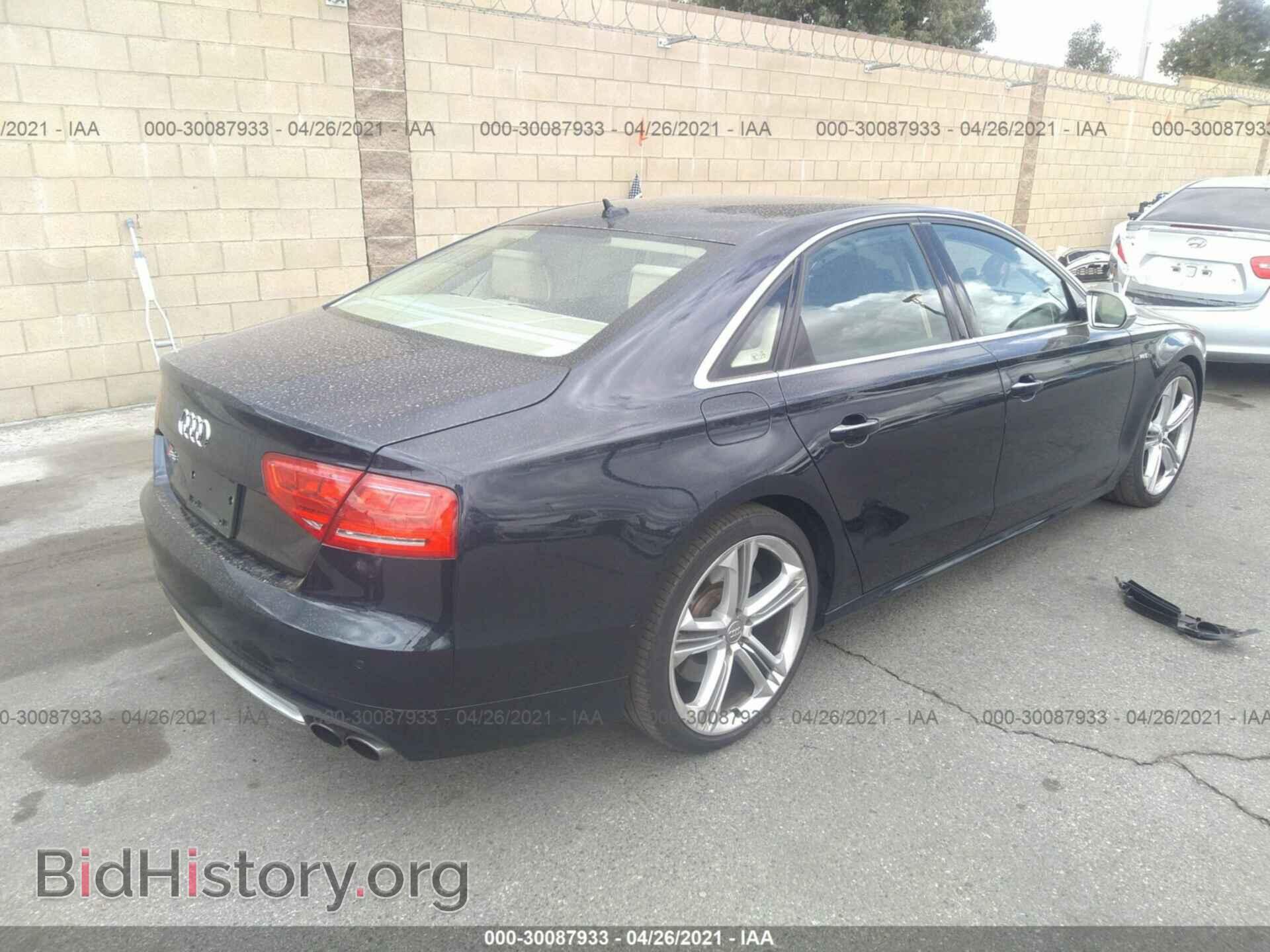 2013 AUDI S8 - VIN: WAUD2AFD0DN027507 - Photo 4