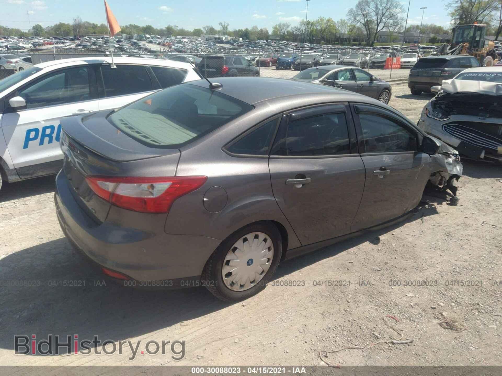 2012 FORD FOCUS - VIN: 1FAHP3F29CL234235 - Photo 4