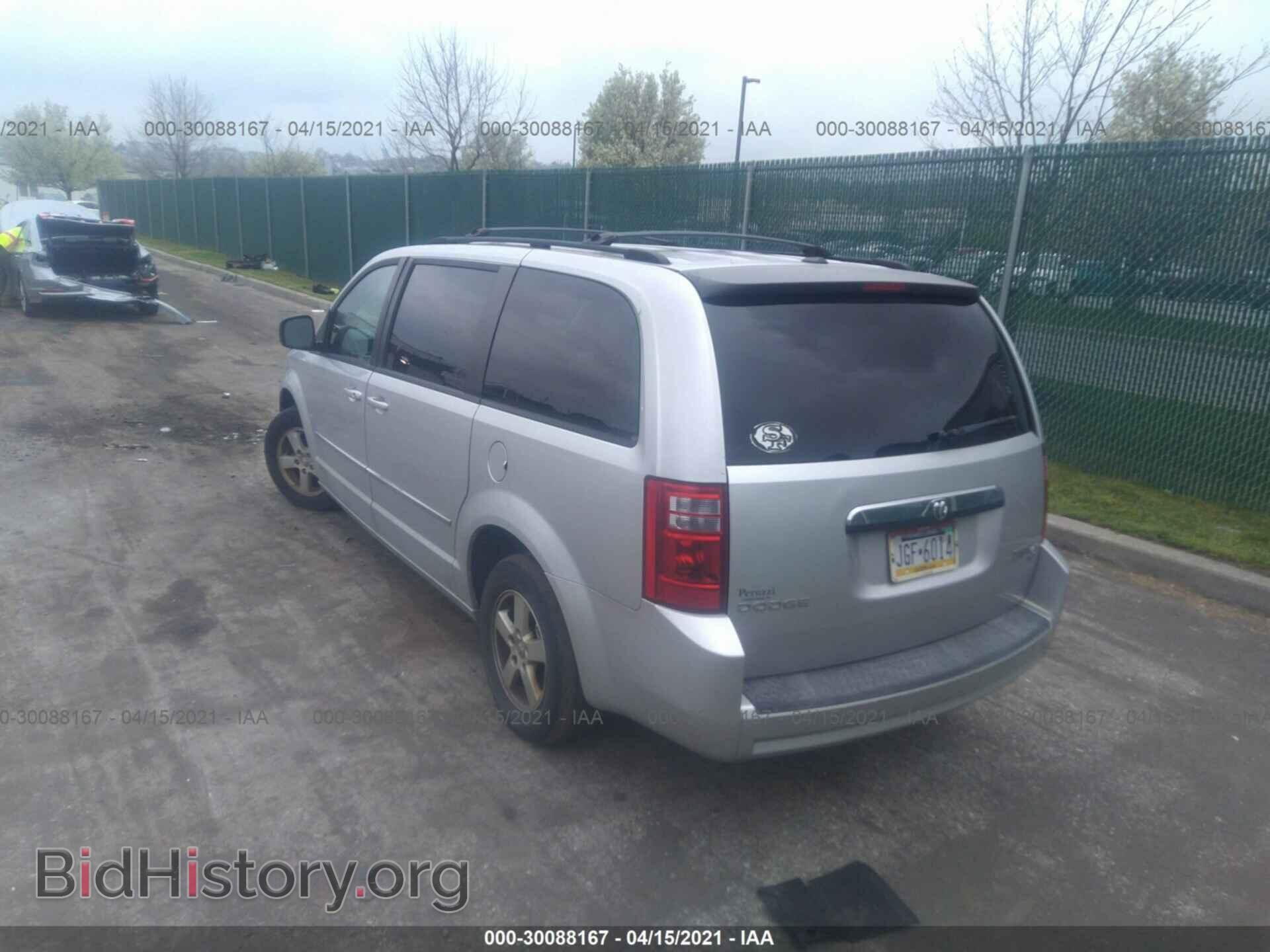 2010 DODGE GRAND CARAVAN - VIN: 2D4RN5D14AR210975 - Фото 3