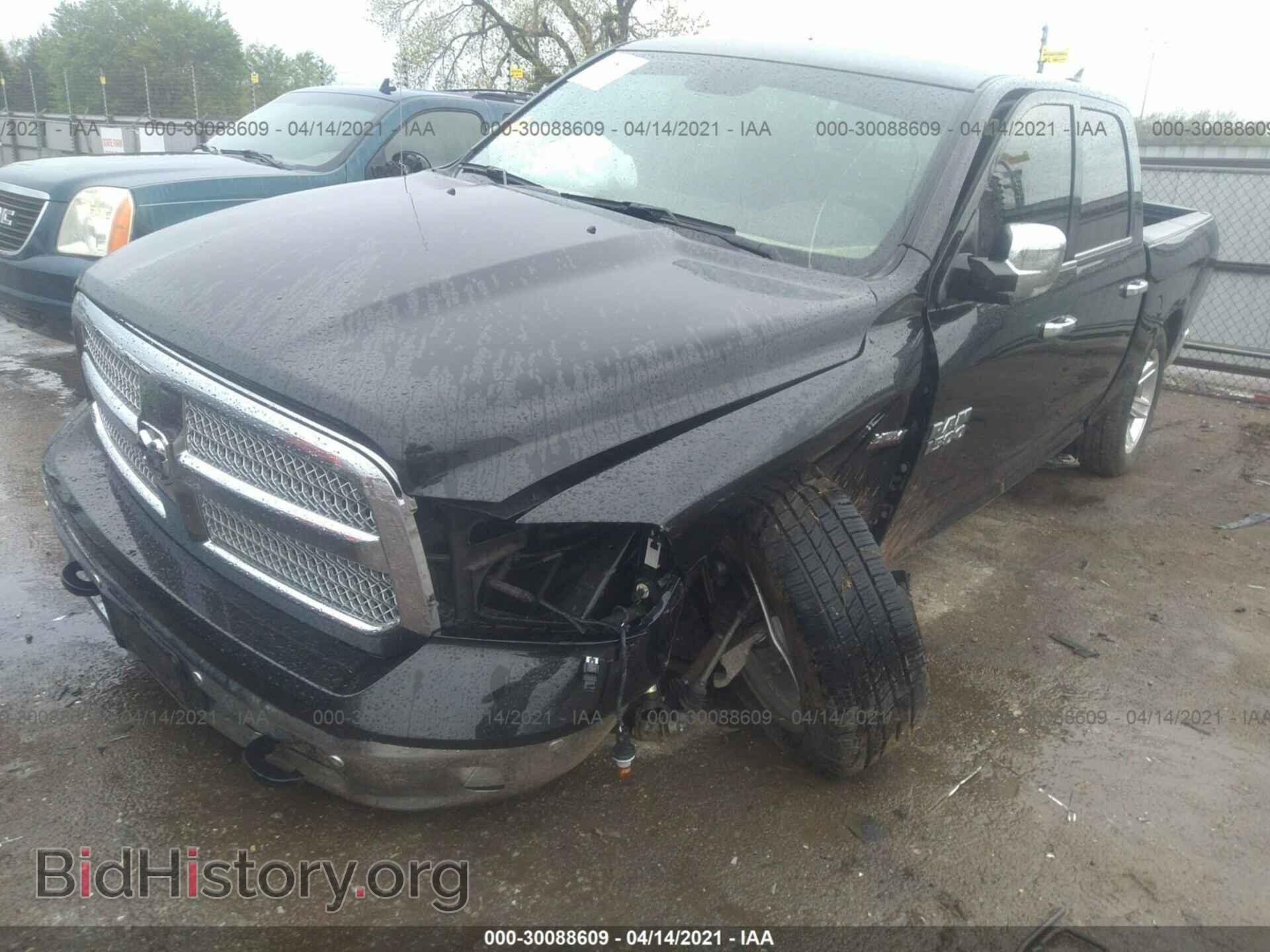 2017 RAM 1500 - VIN: 1C6RR7LT0HS718800 - Photo 2