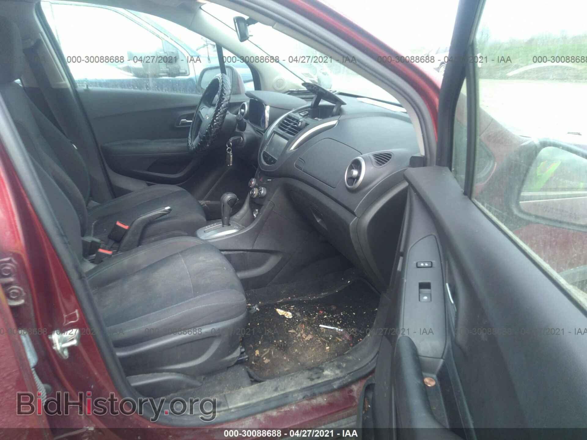 2016 CHEVROLET TRAX - VIN: 3GNCJNSB0GL213704 - Фото 5