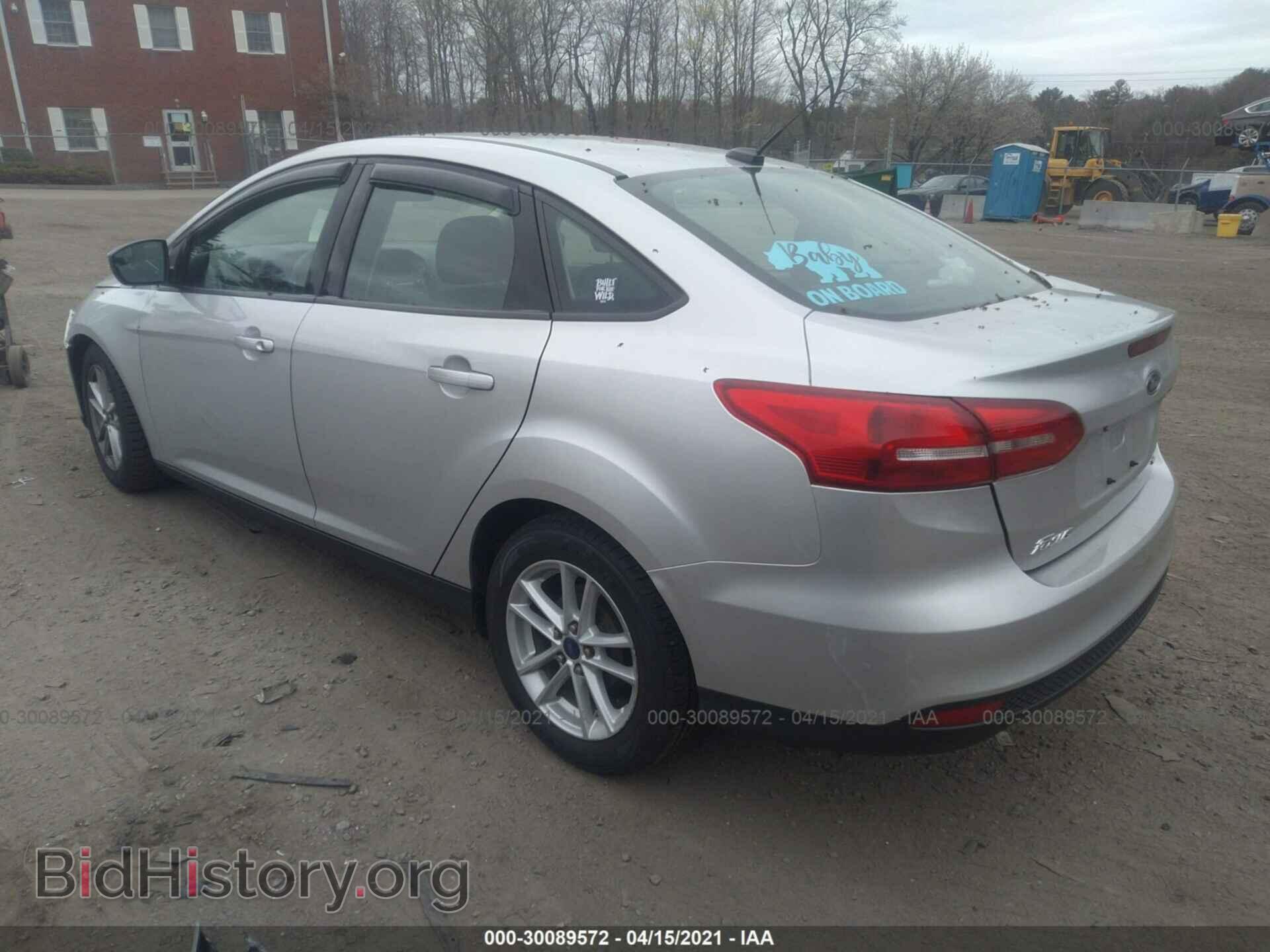 2017 FORD FOCUS - VIN: 1FADP3F24HL240238 - Фото 3
